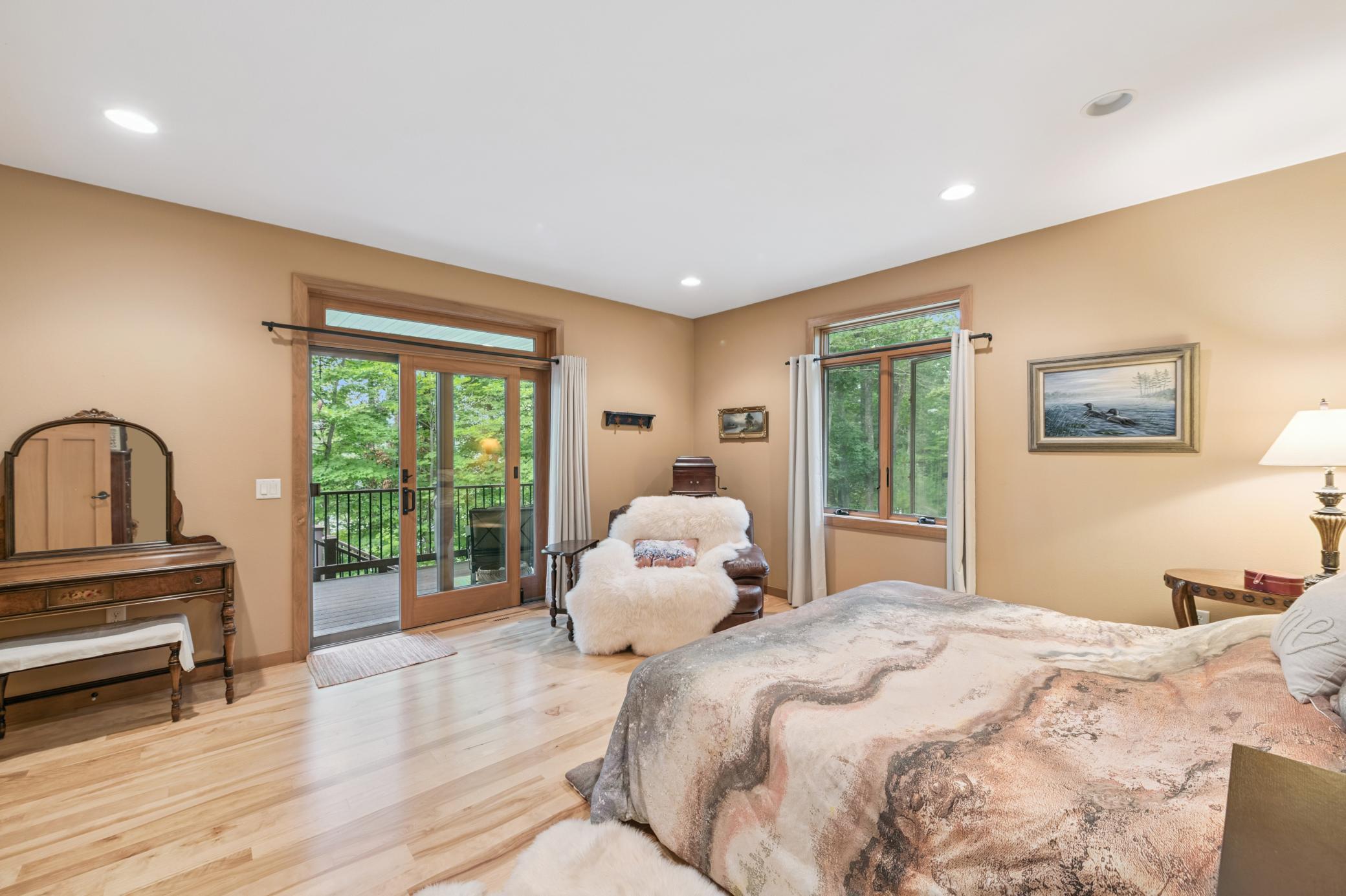 9625 Buskey Bay Drive