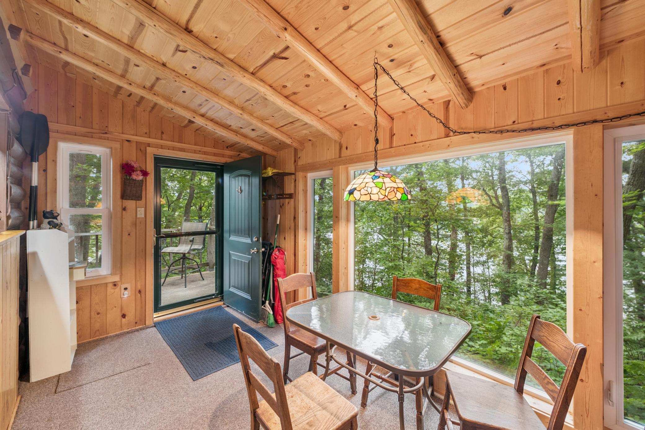 9625 Buskey Bay Drive