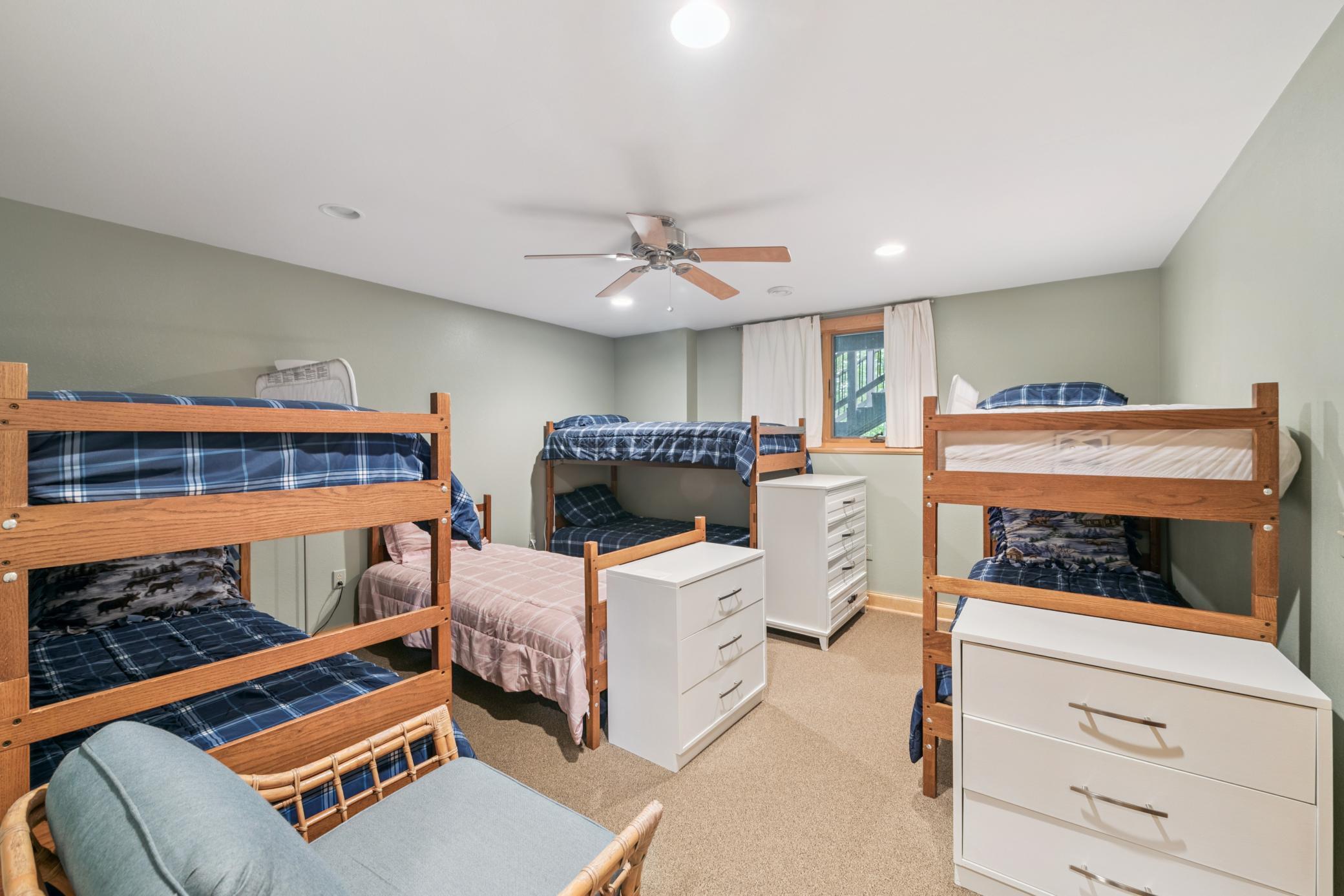 9625 Buskey Bay Drive