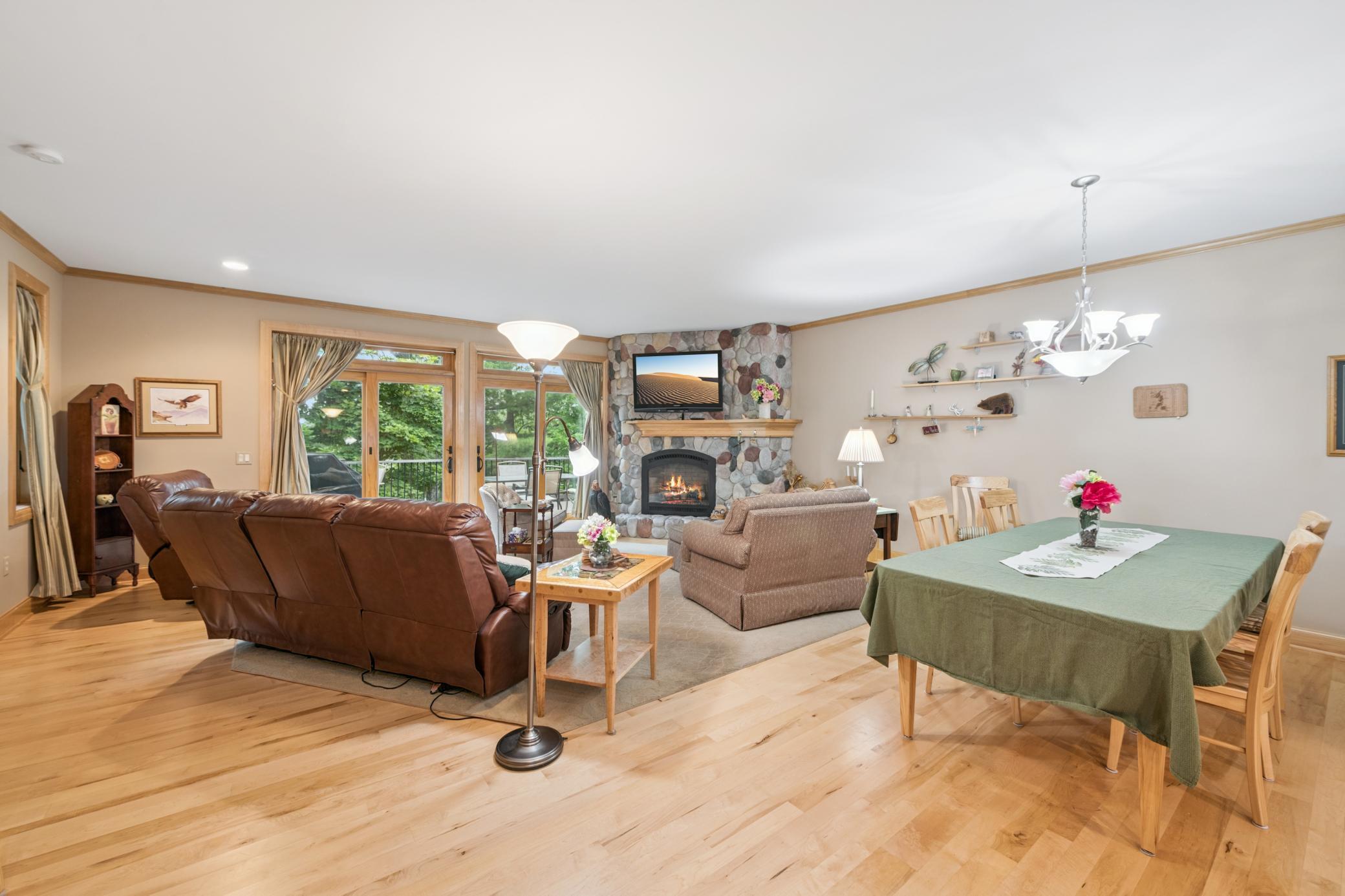 9625 Buskey Bay Drive