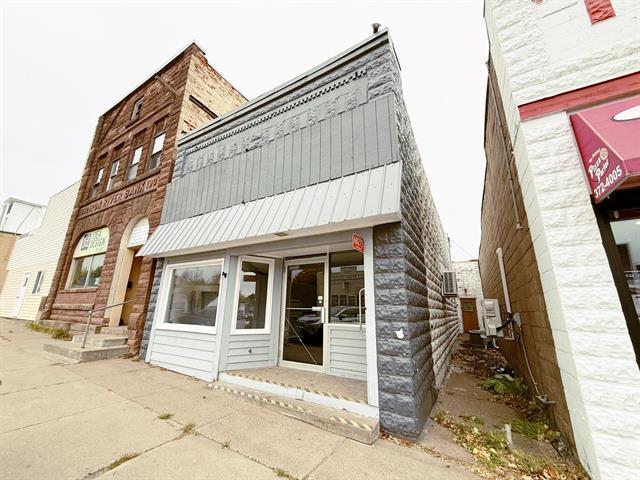 68275B S Main Street