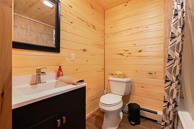 66895 Spider Lake Road