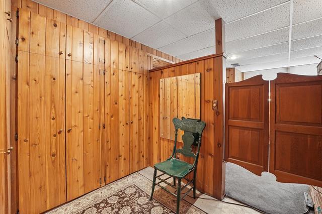 10180 County Highway H