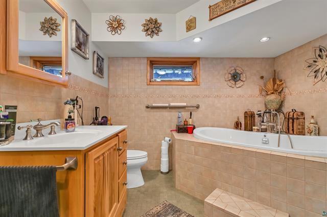 12770 Scenic Drive