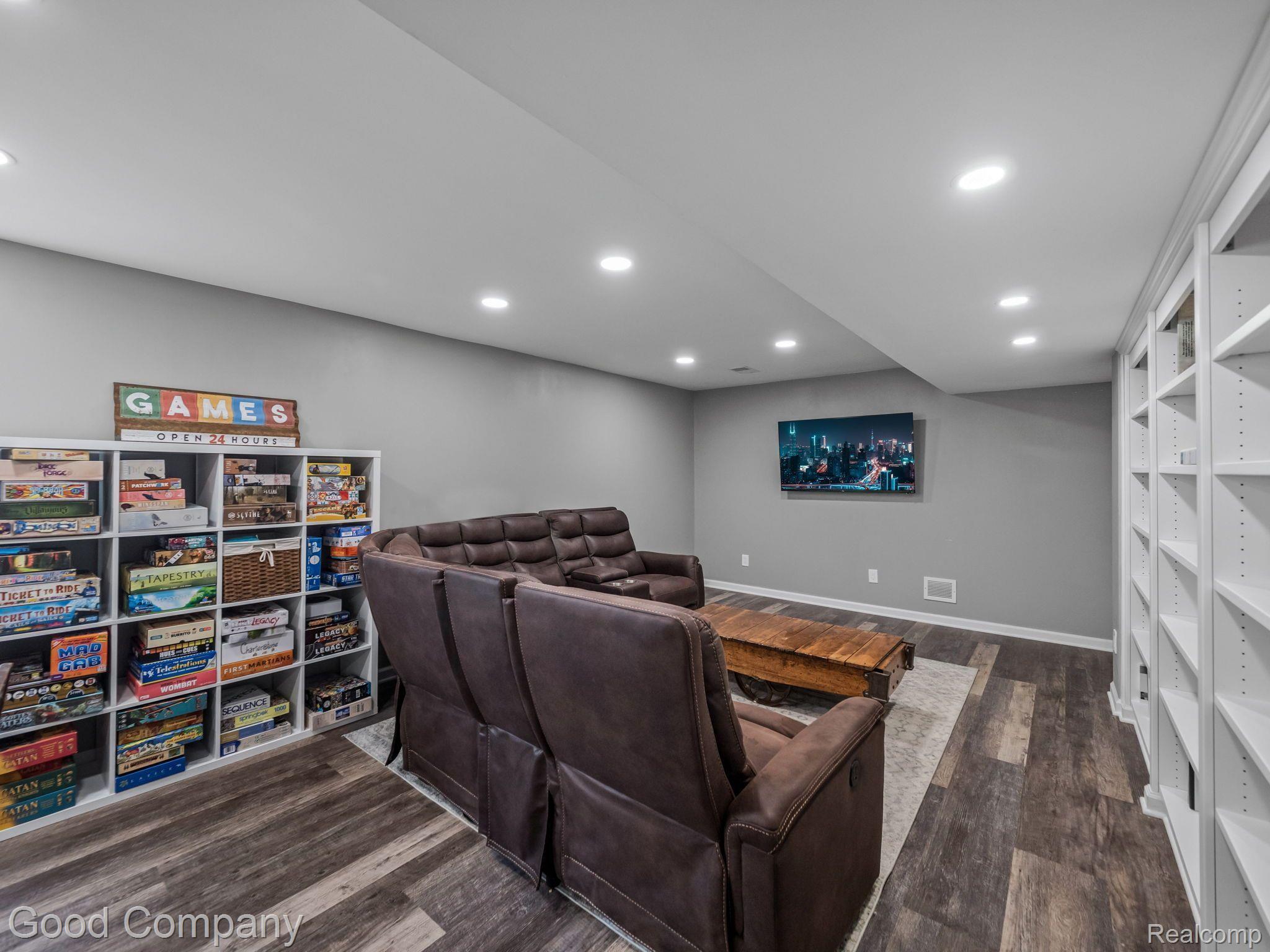 13943 SHAMROCK Drive