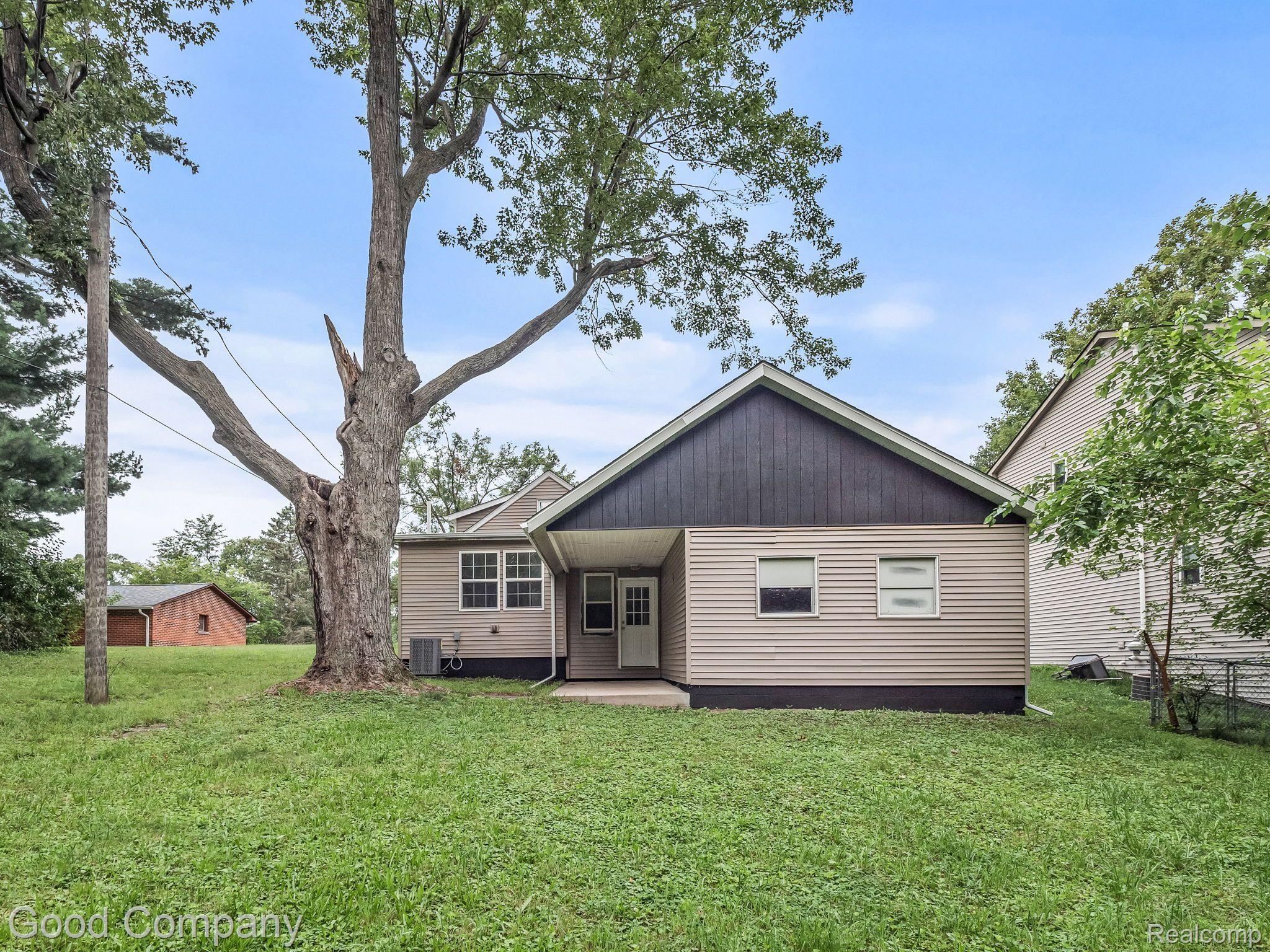 749 S WINDING Drive