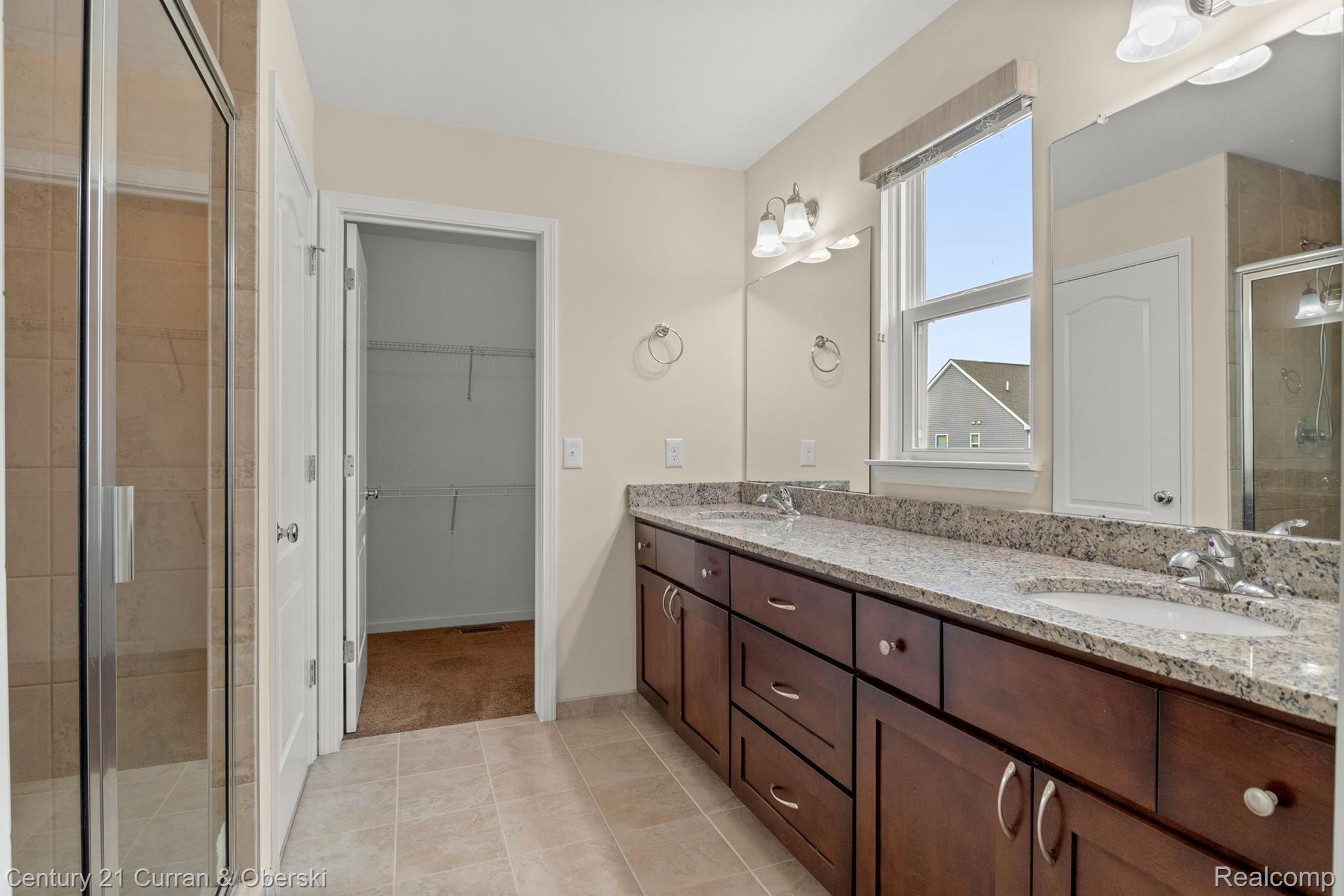 7953 EVERETT Drive