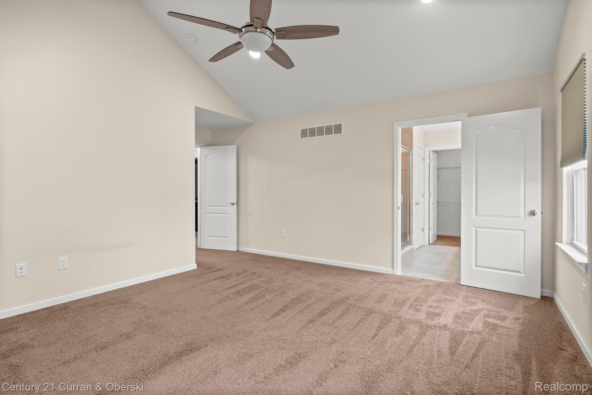 7953 EVERETT Drive