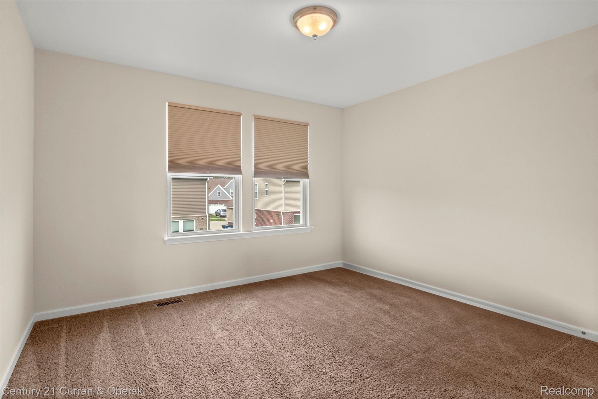 7953 EVERETT Drive