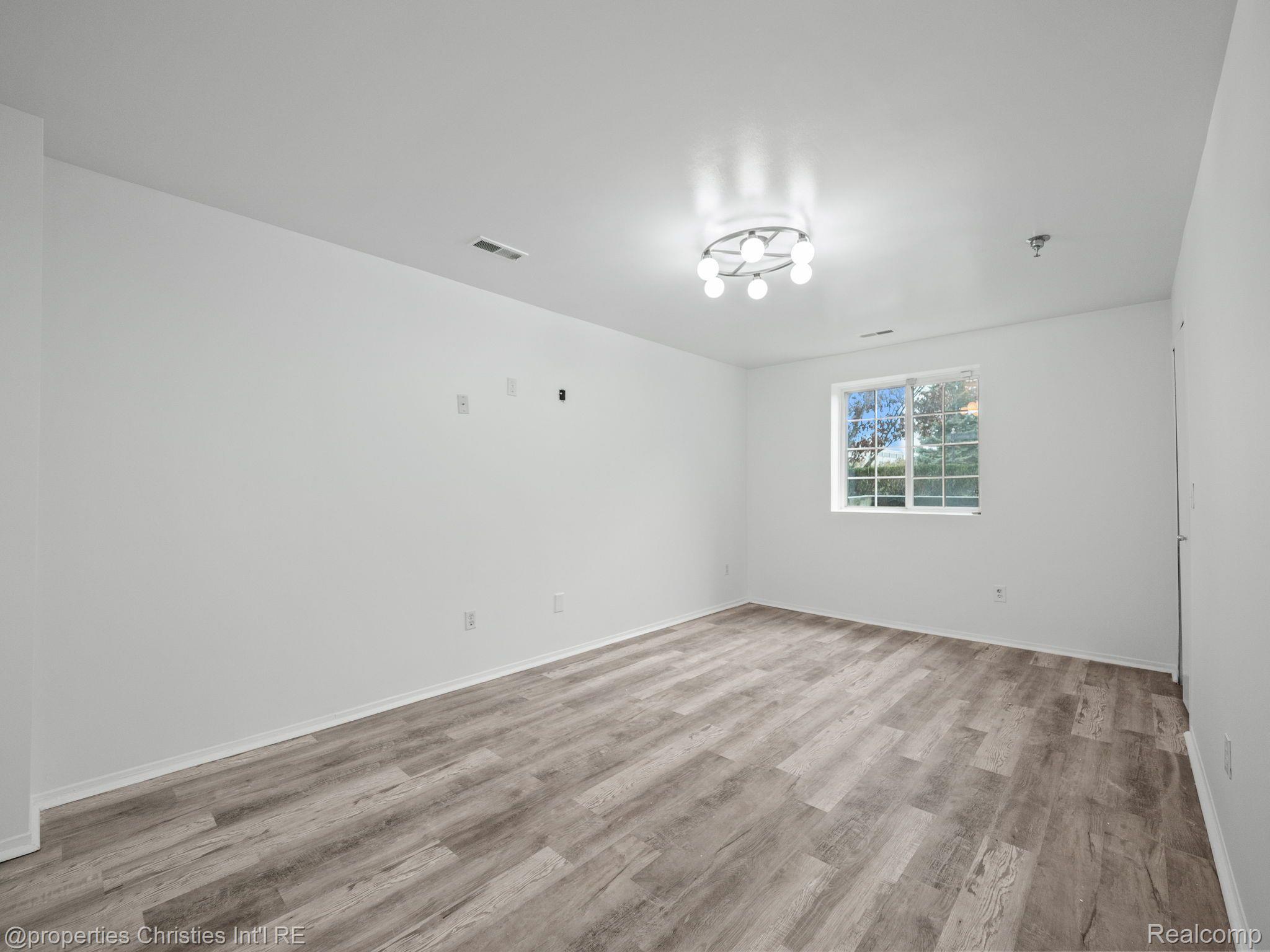 23206 CORNERSTONE VILLAGE Drive