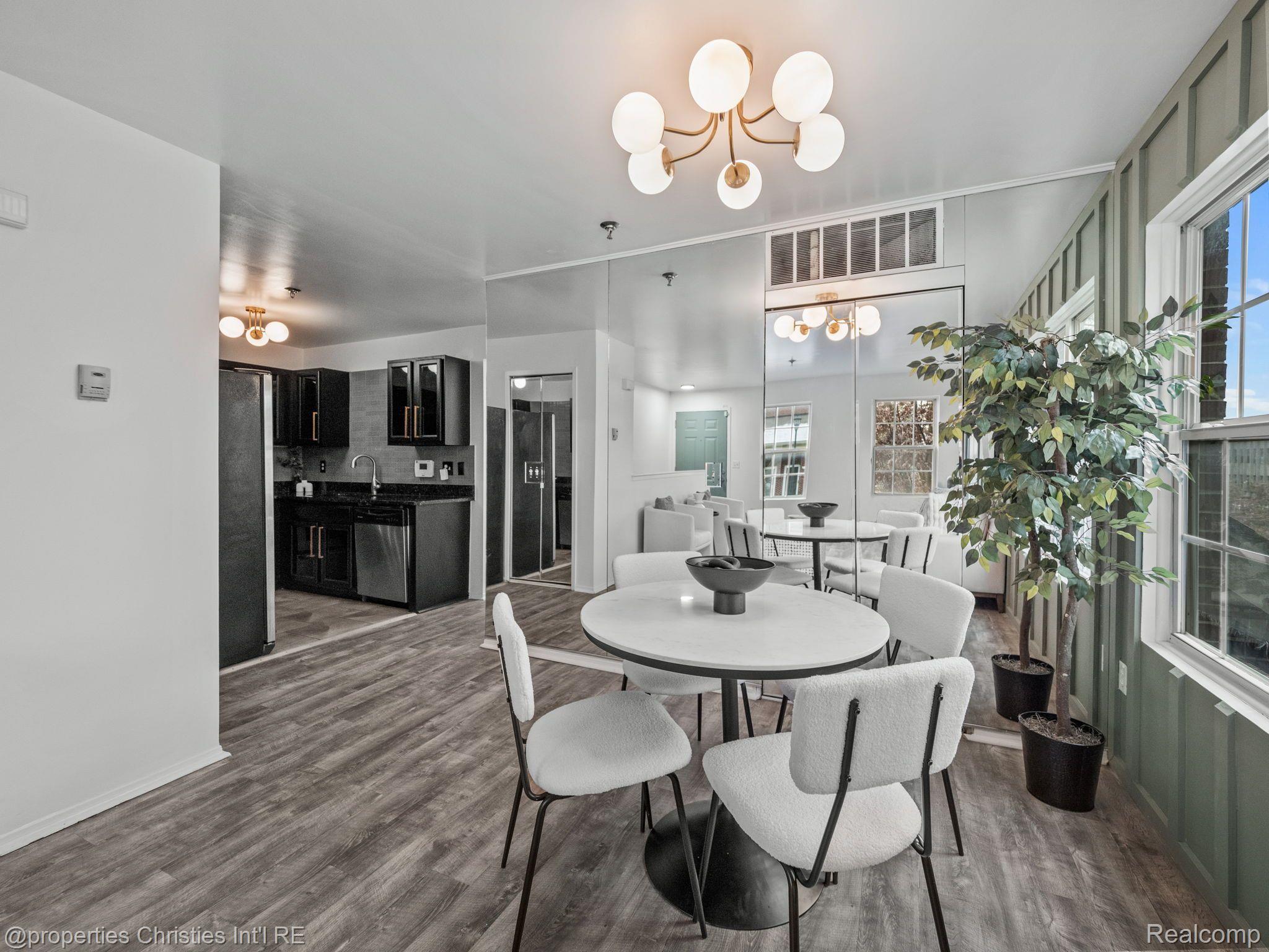 23206 CORNERSTONE VILLAGE Drive