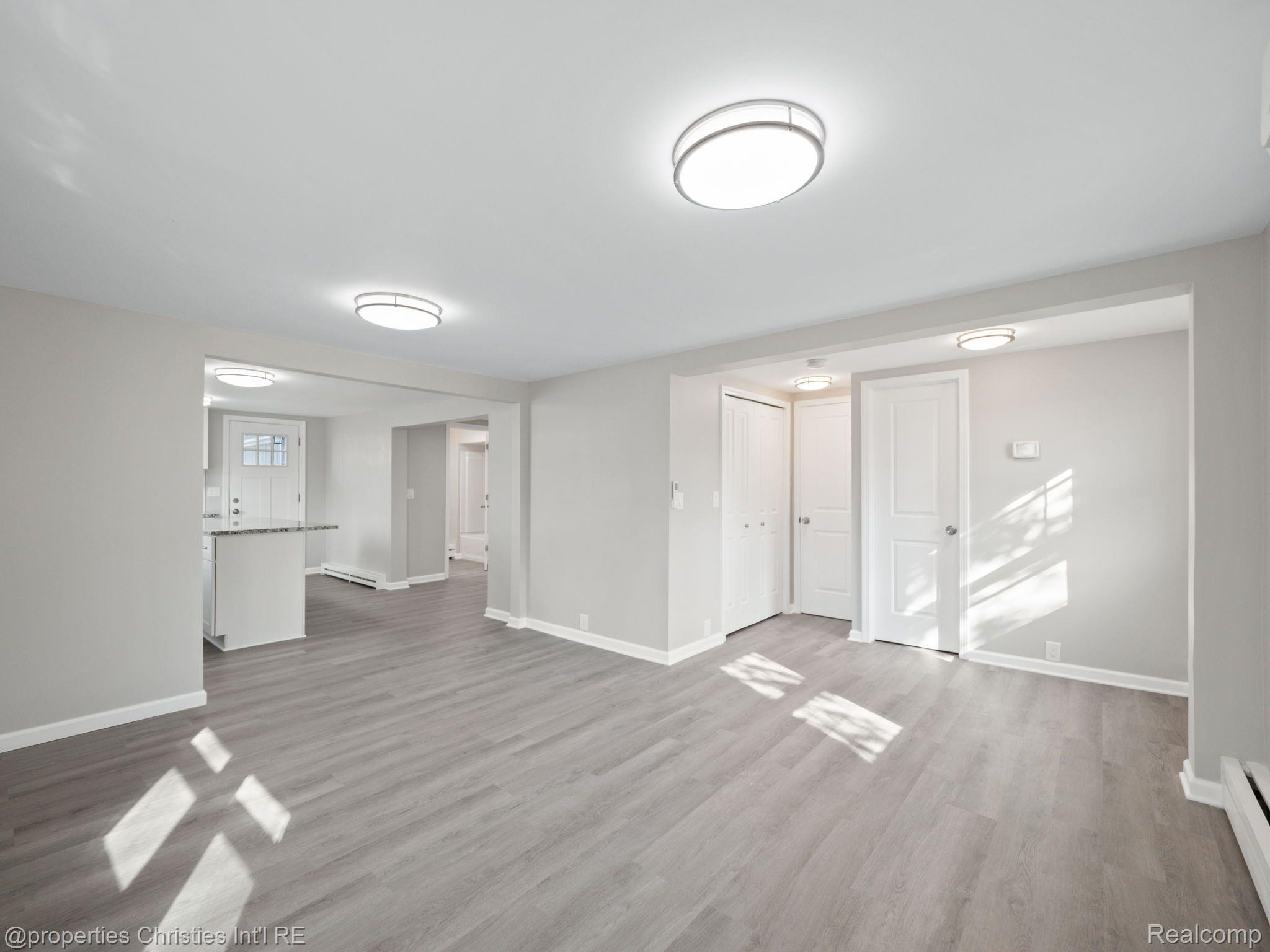 3179 MELVIN Avenue