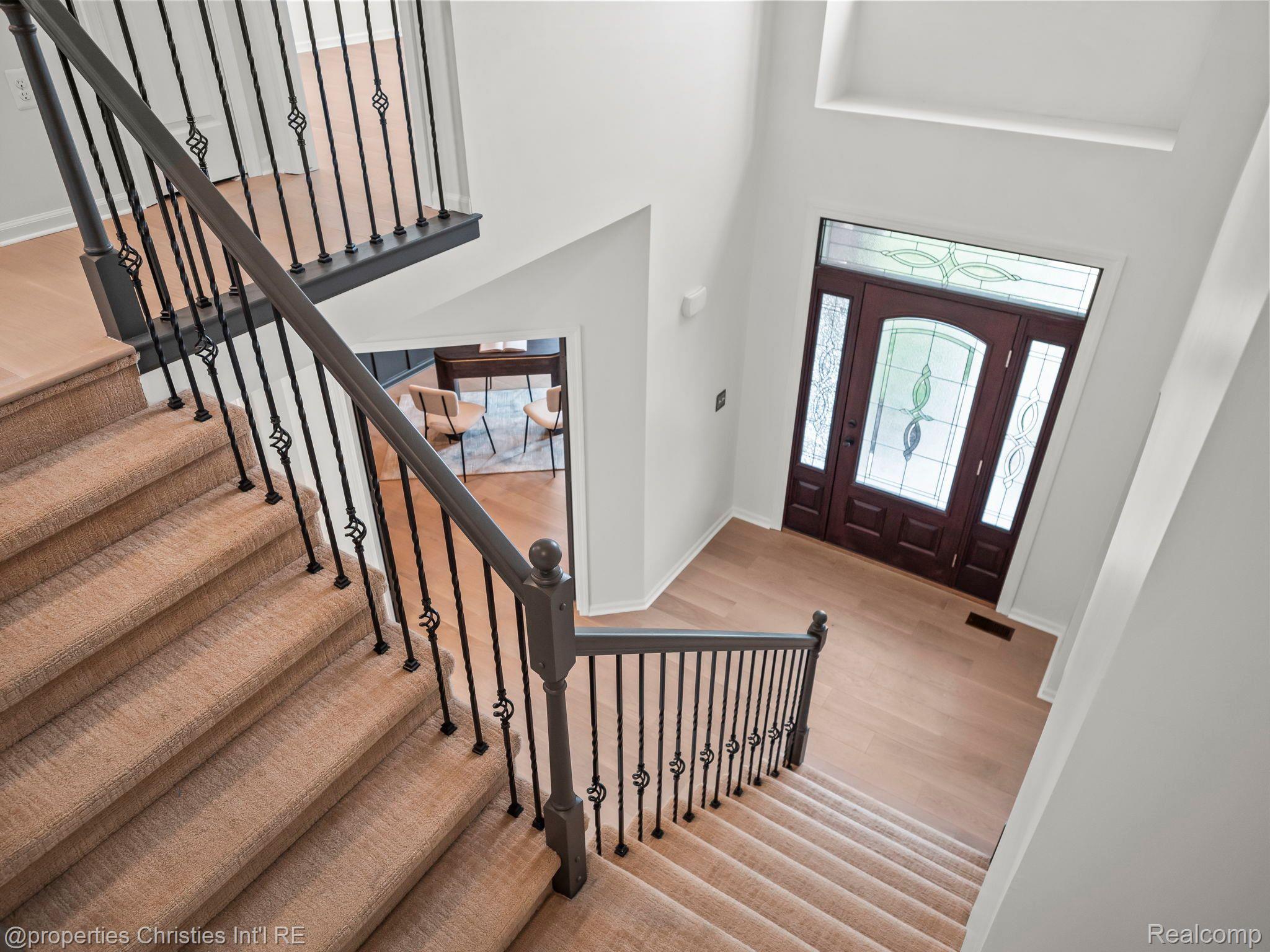 578 RED BANK Drive