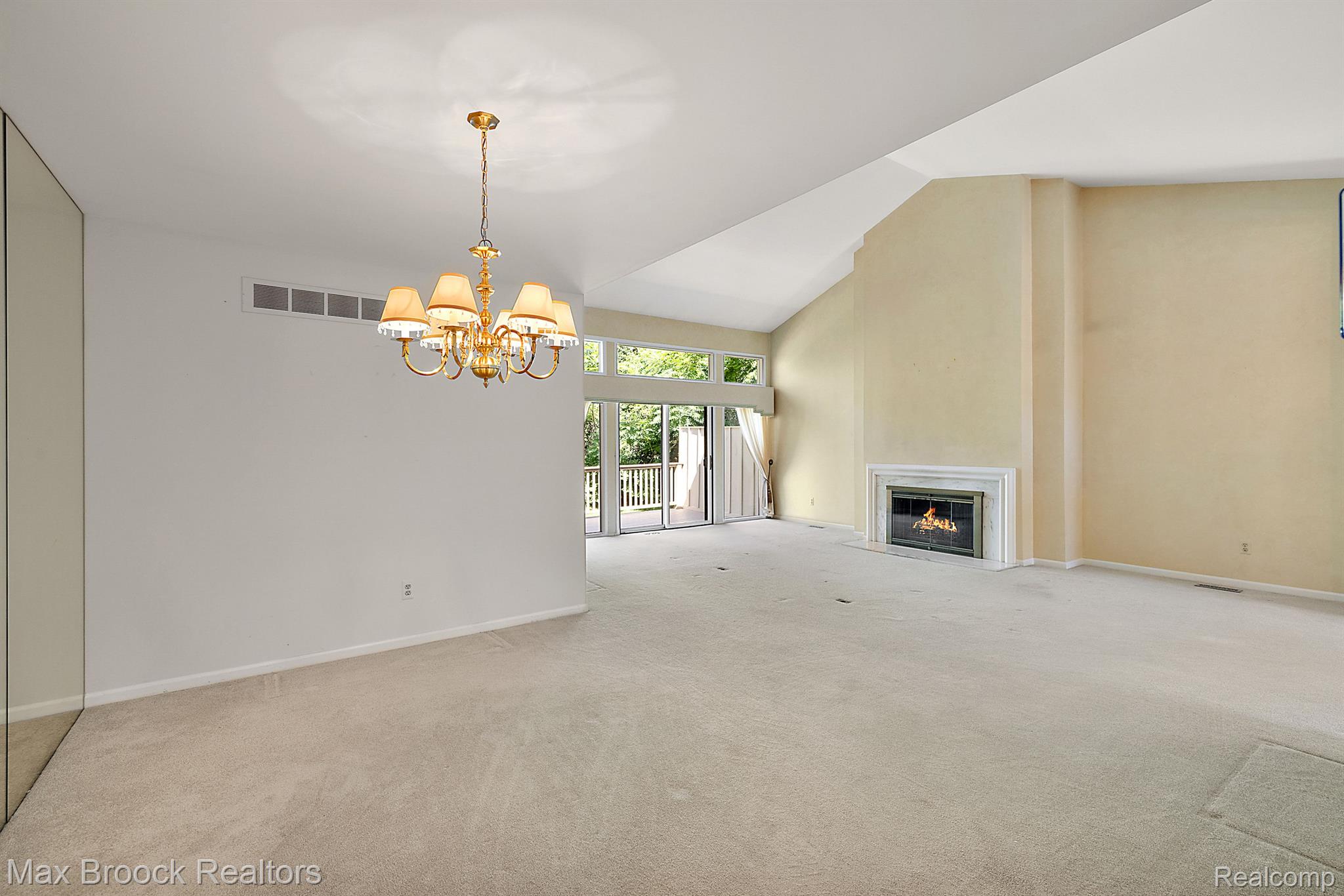 2459 HICKORY GLEN Drive
