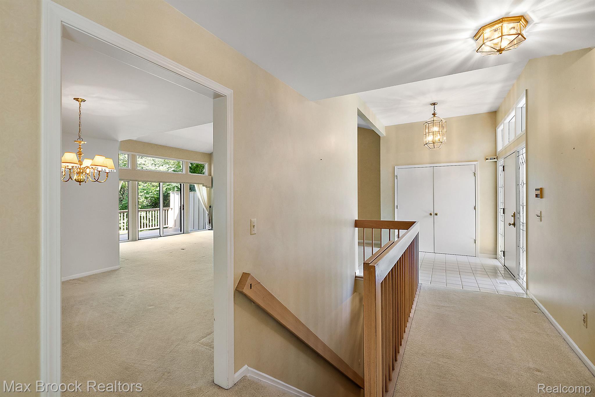 2459 HICKORY GLEN Drive
