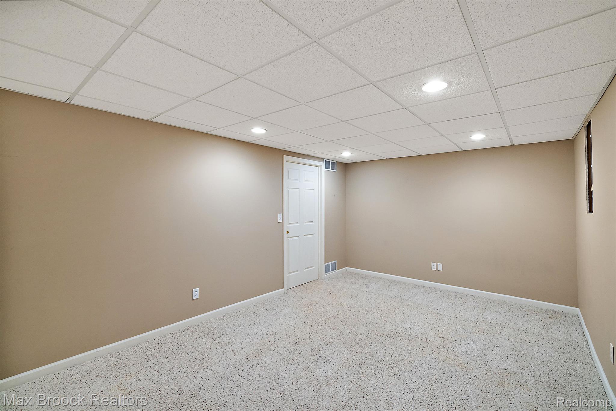 2459 HICKORY GLEN Drive