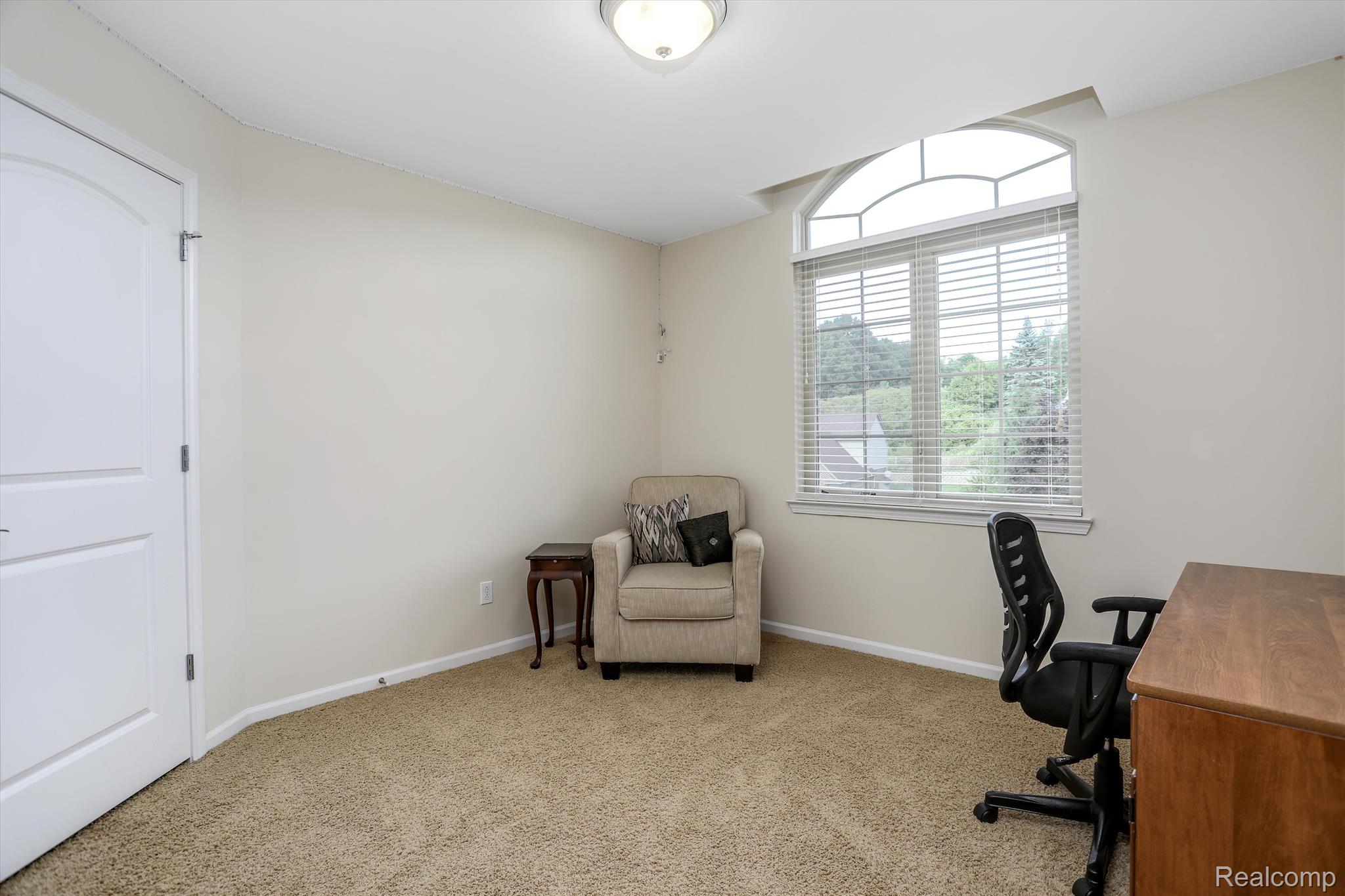 5055 PARKGATE Drive