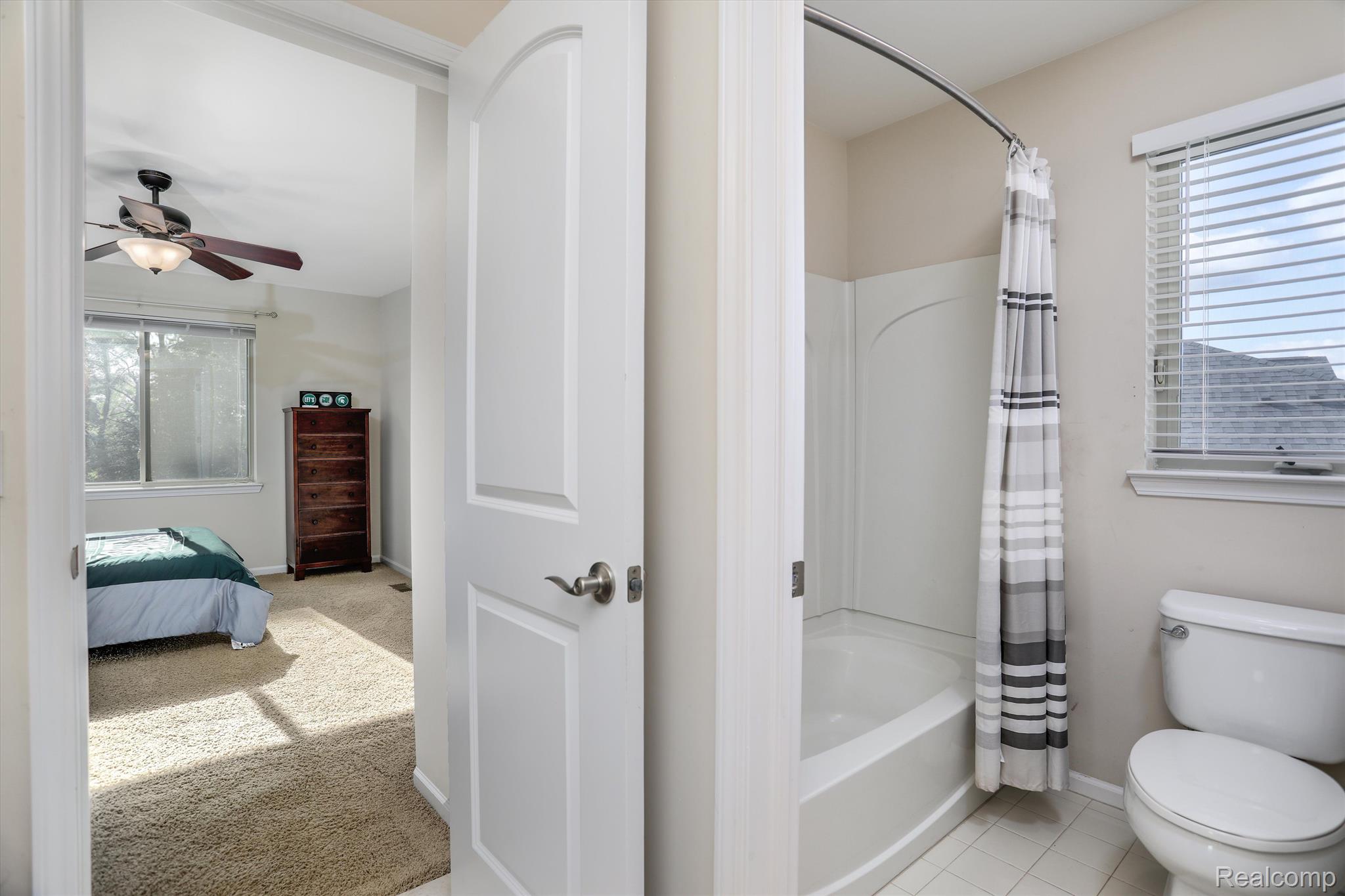 5055 PARKGATE Drive