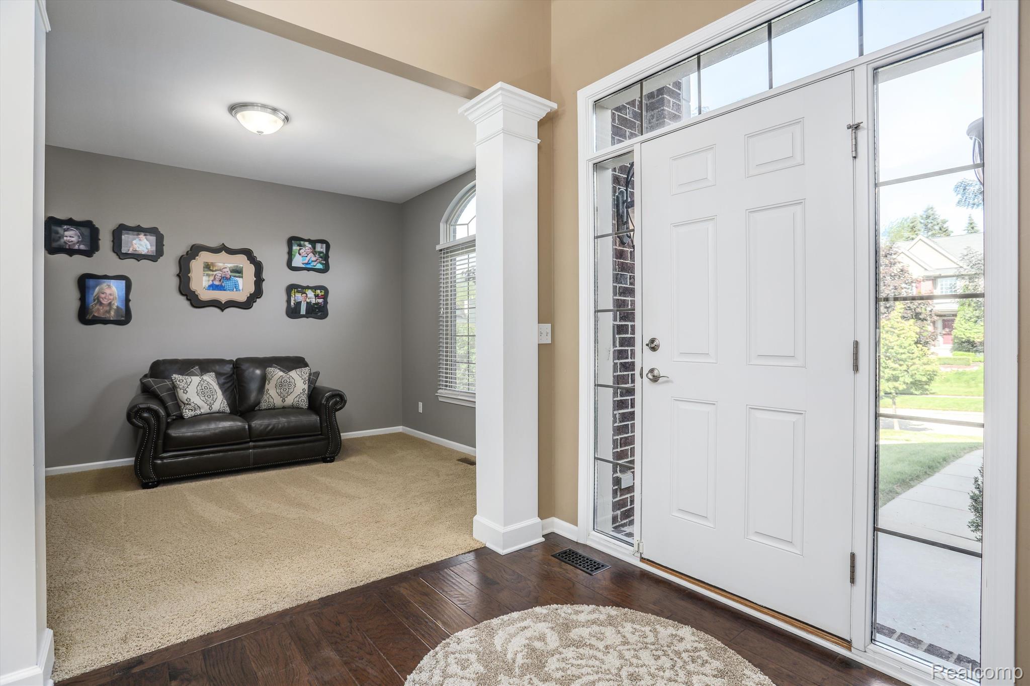 5055 PARKGATE Drive