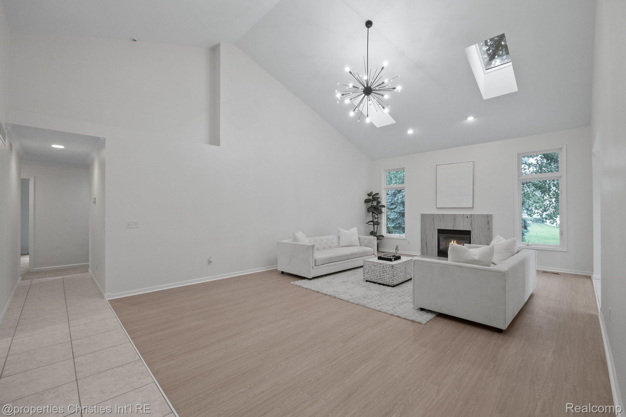 54582 CABRILLO Drive