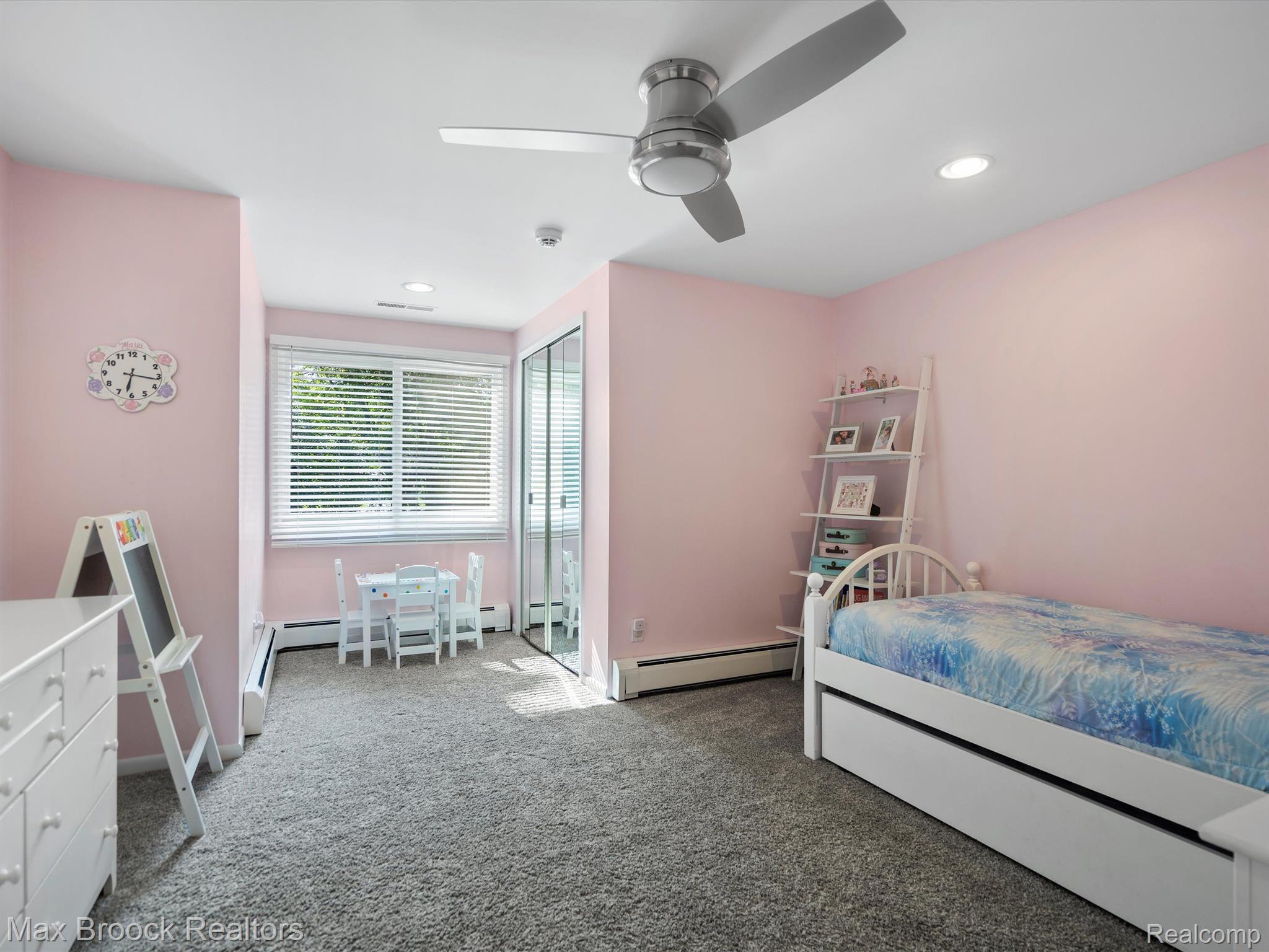6745 WOODSIDE Trail