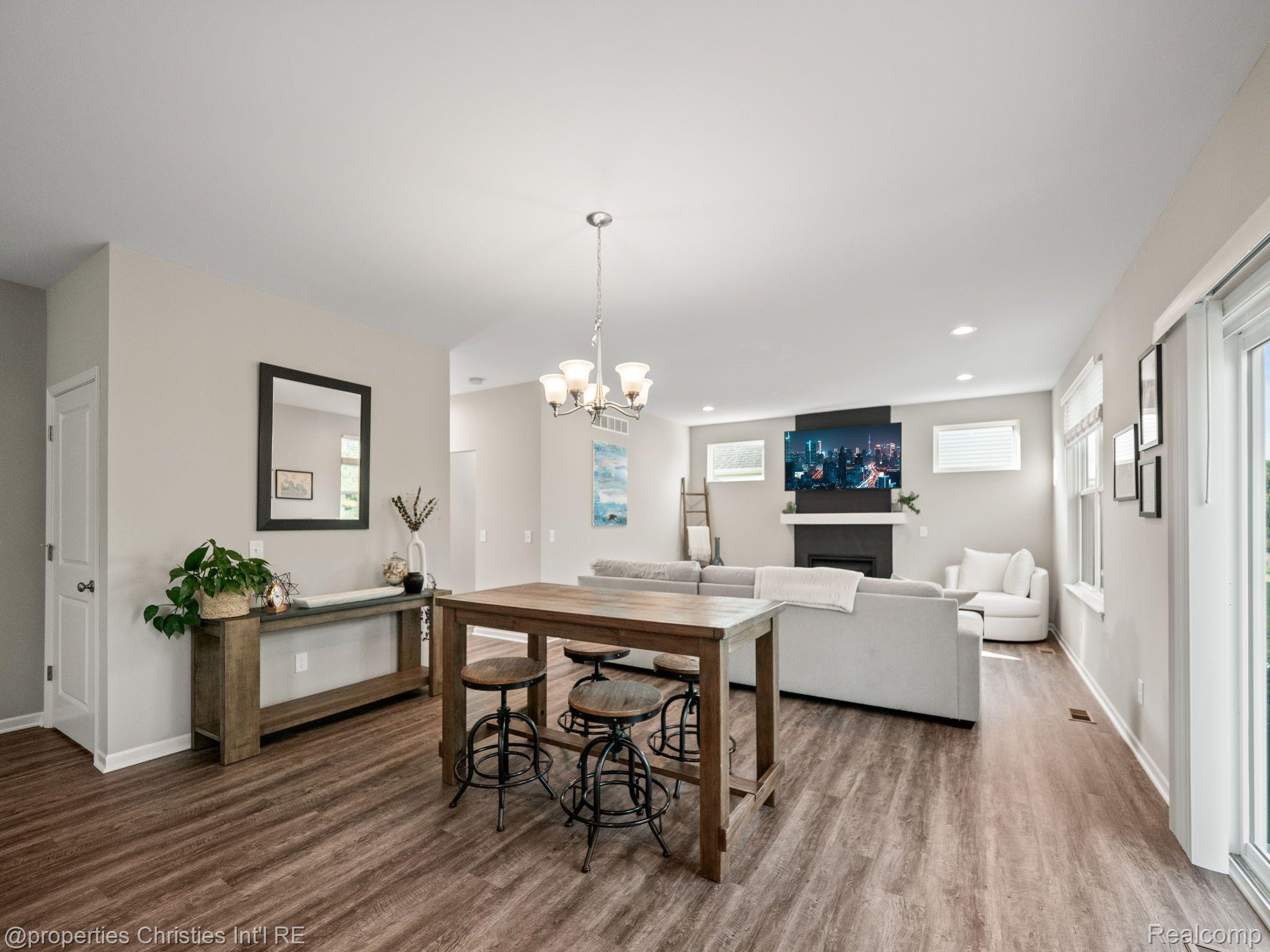 141 COPPER RIDGE