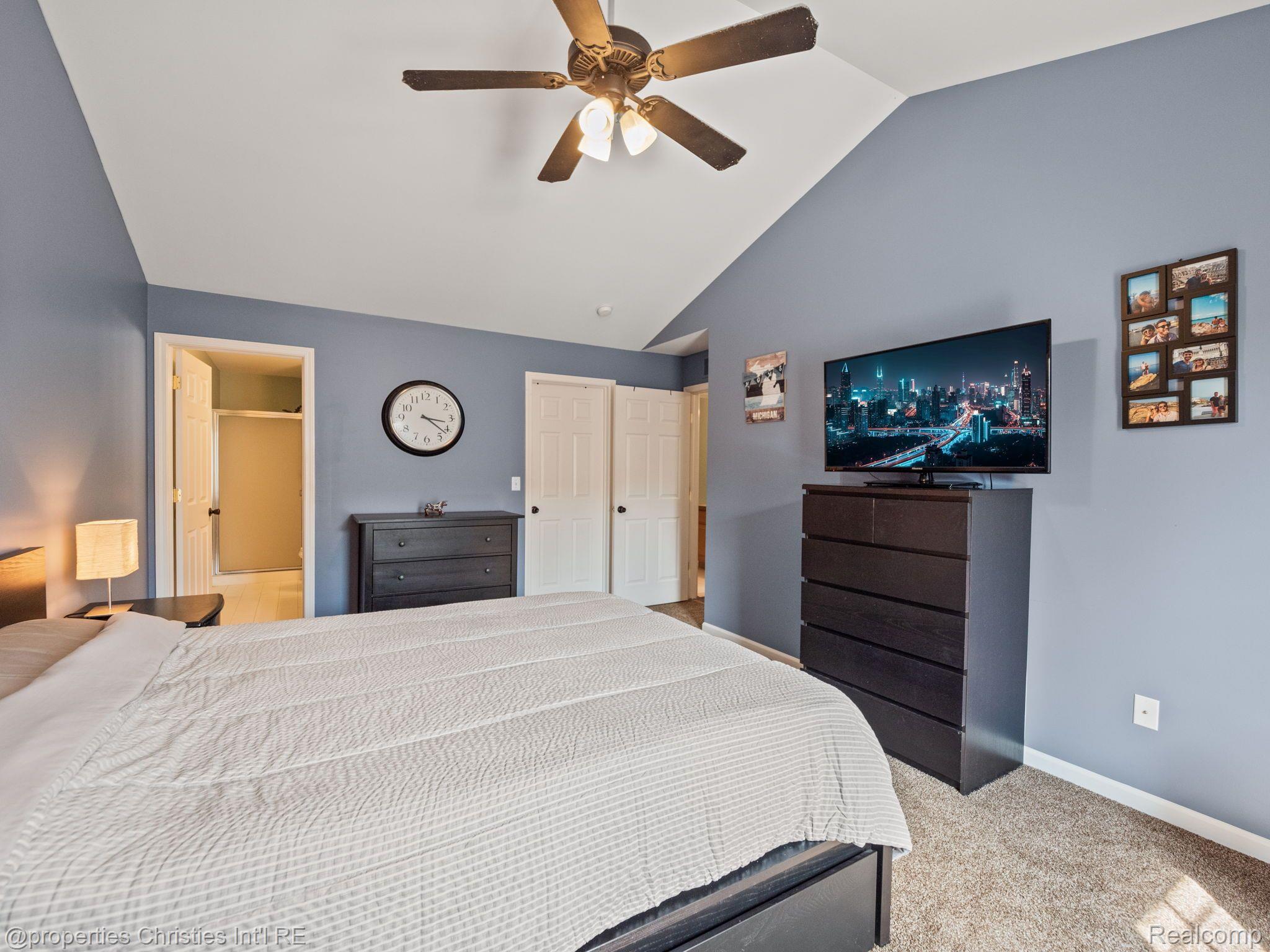 8201 CHESAPEAKE Circle