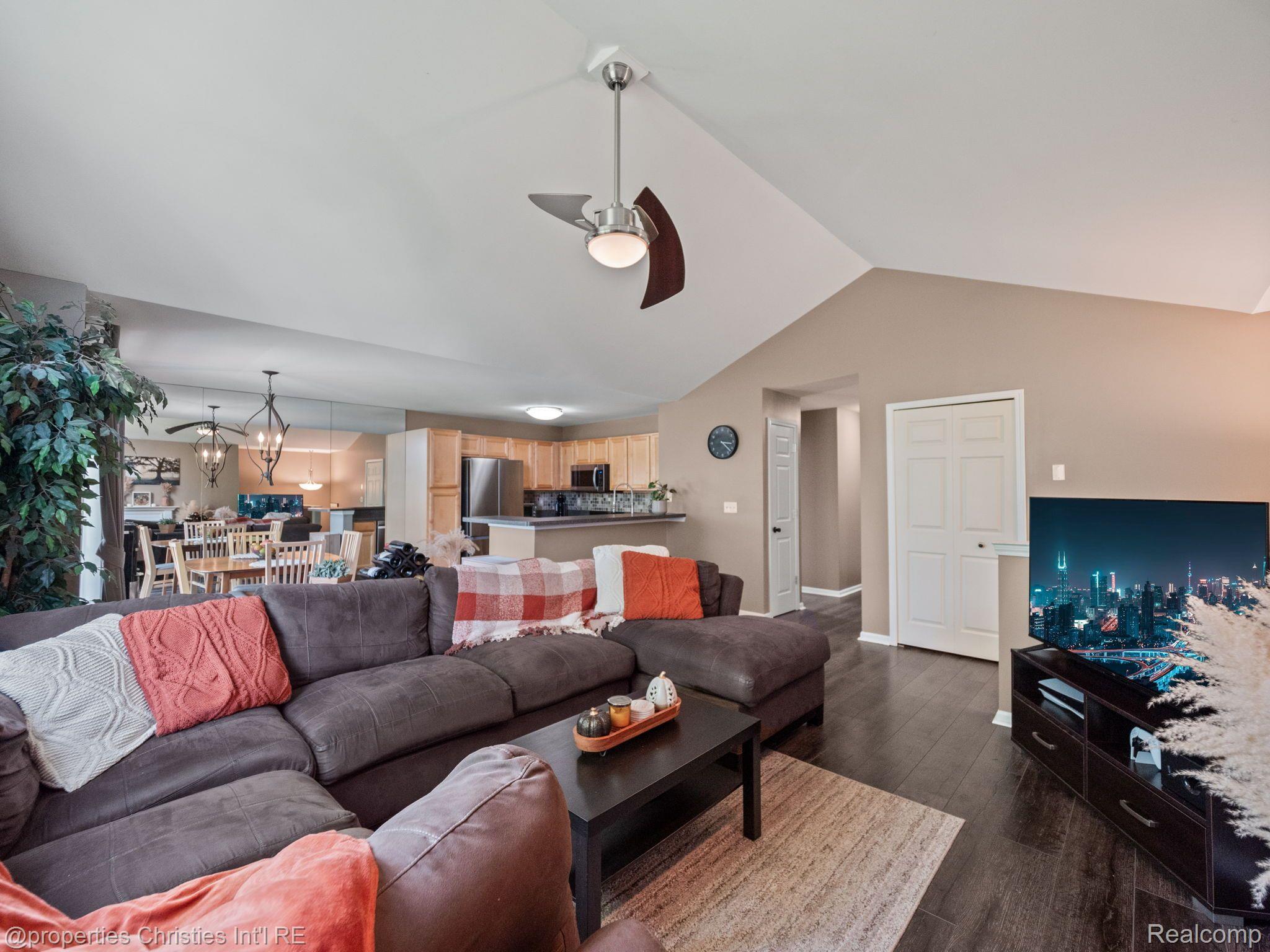 8201 CHESAPEAKE Circle