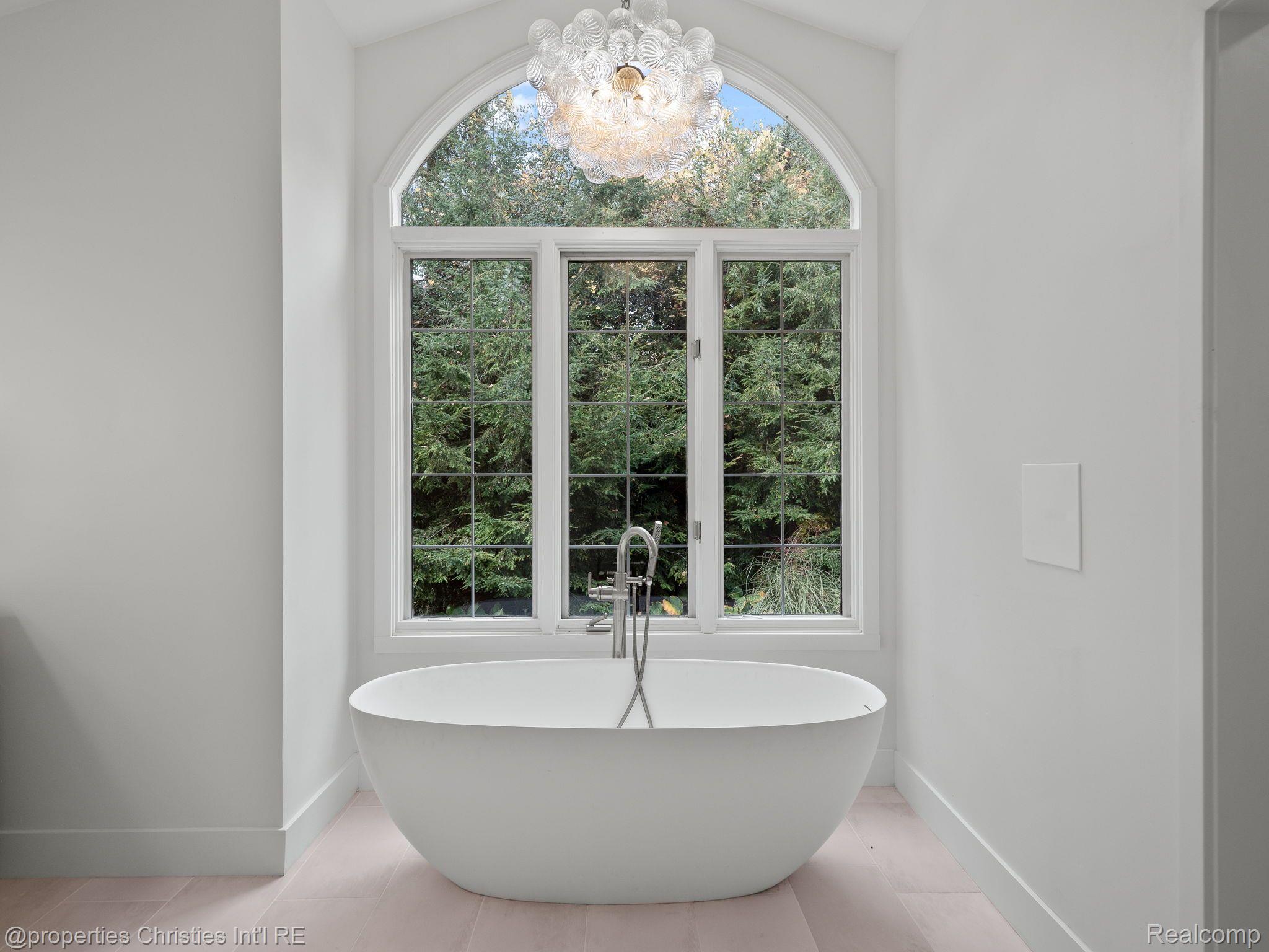 2459 HICKORY GLEN Drive