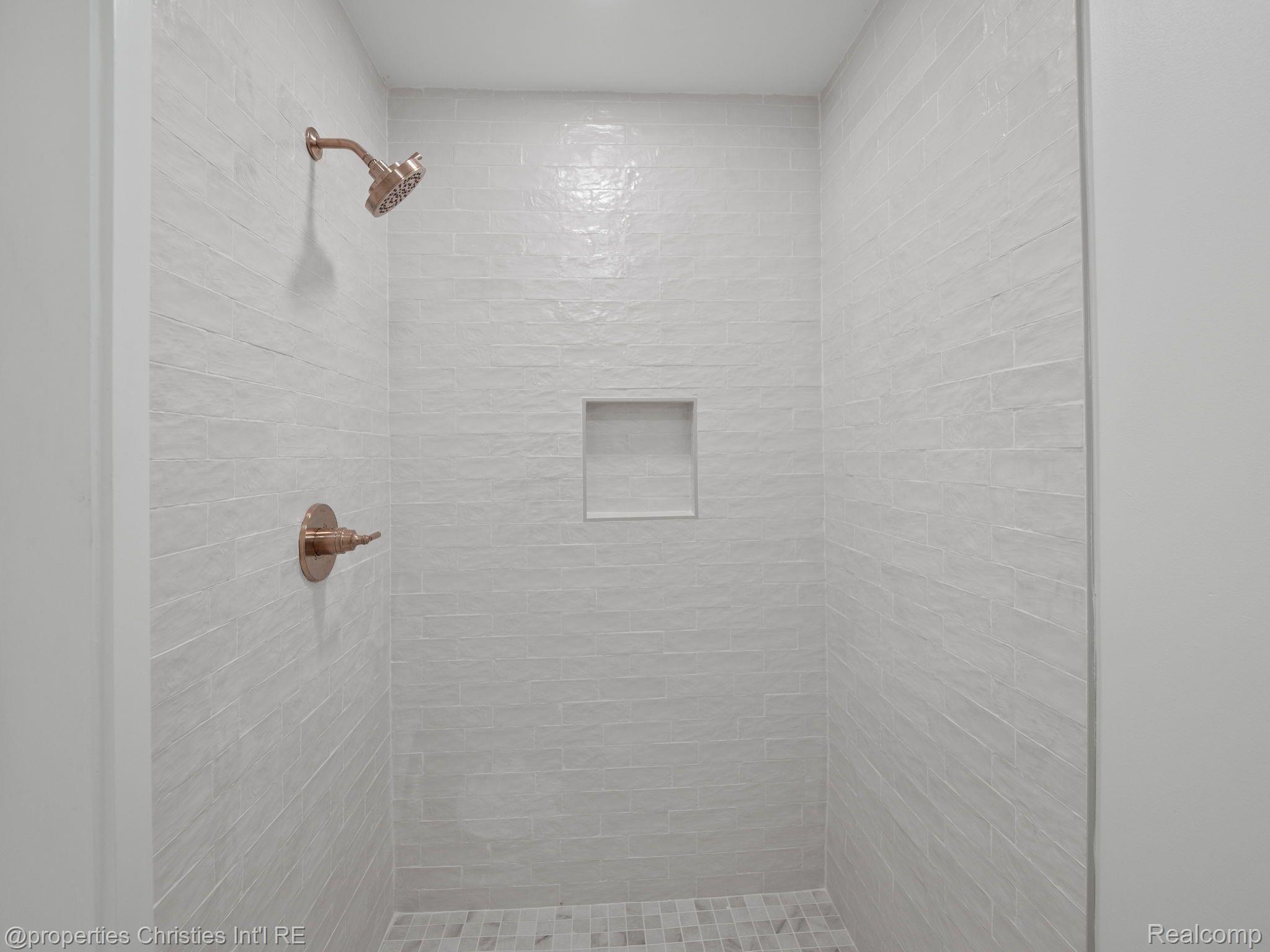2459 HICKORY GLEN Drive
