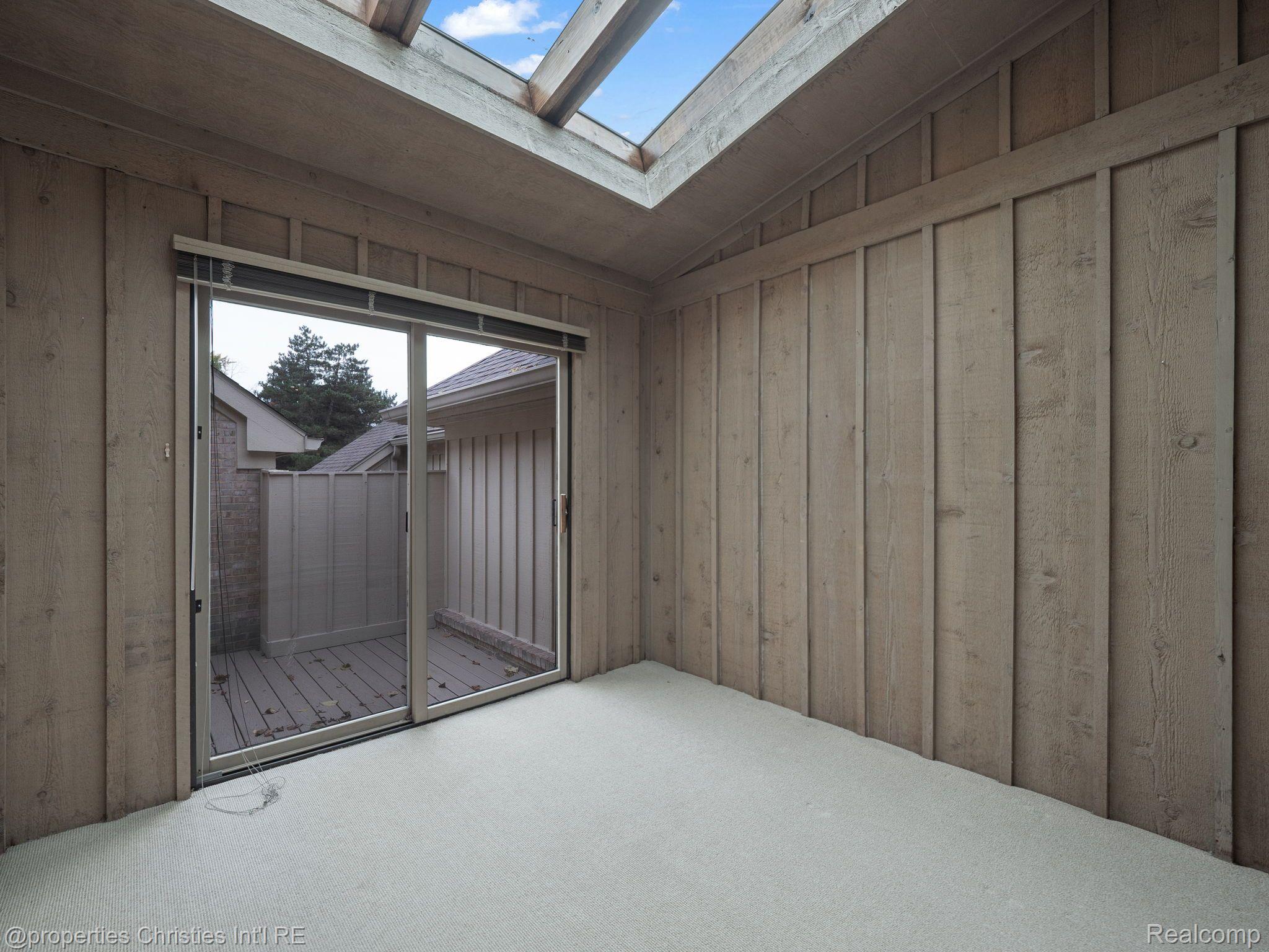 2459 HICKORY GLEN Drive