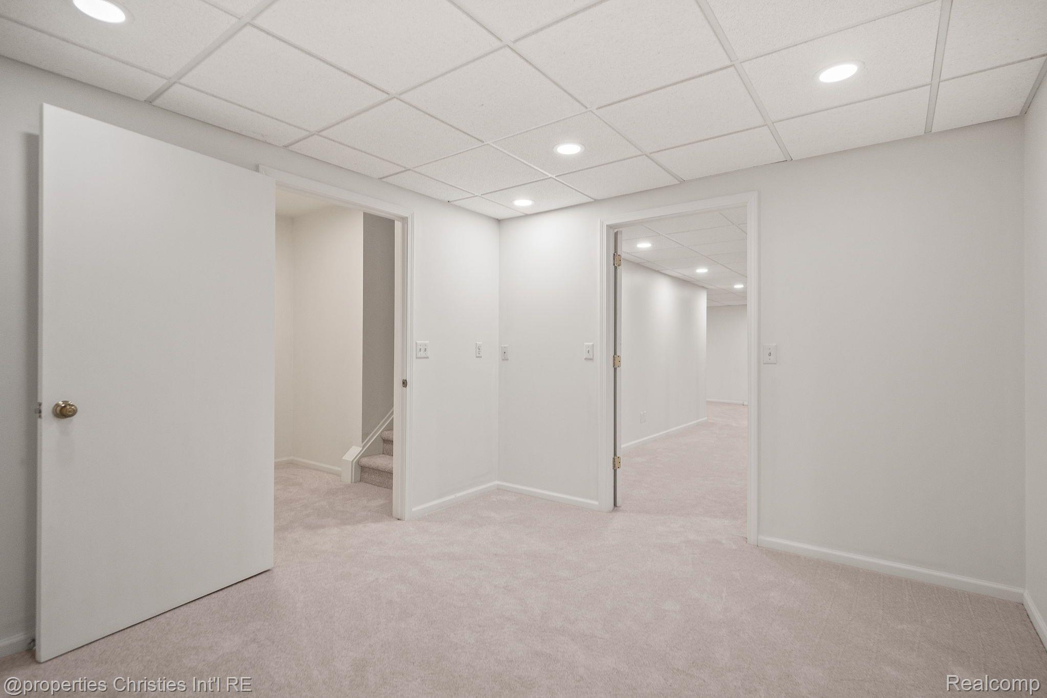2459 HICKORY GLEN Drive