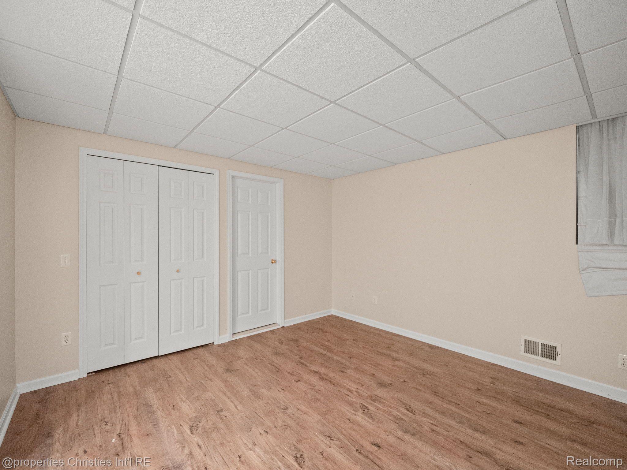 2459 HICKORY GLEN Drive