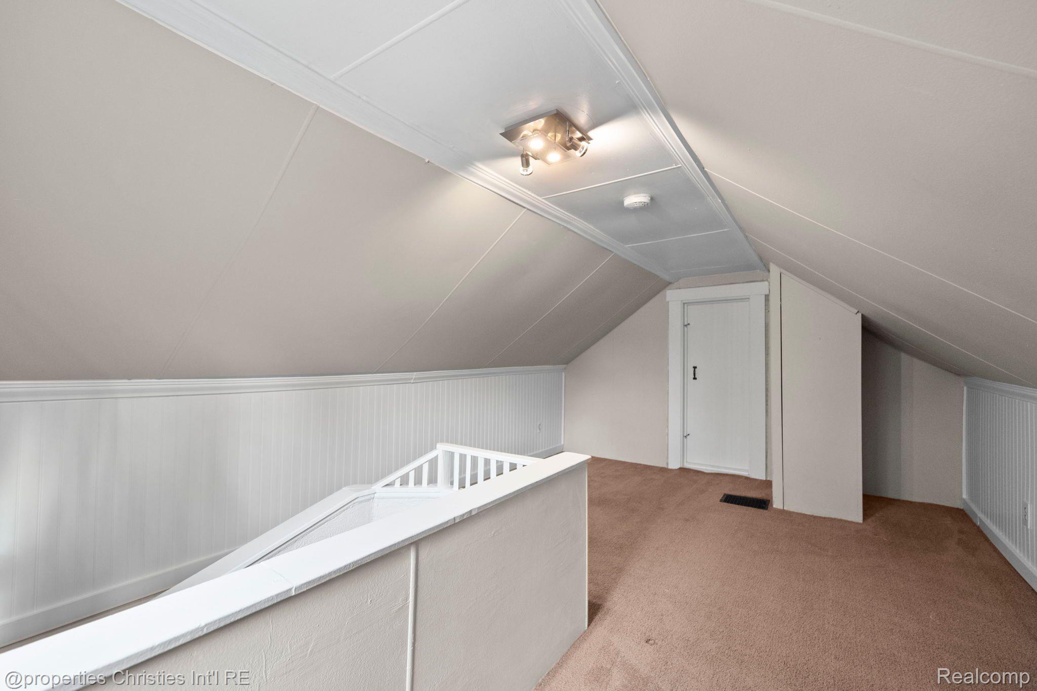 1006 ETOWAH Avenue