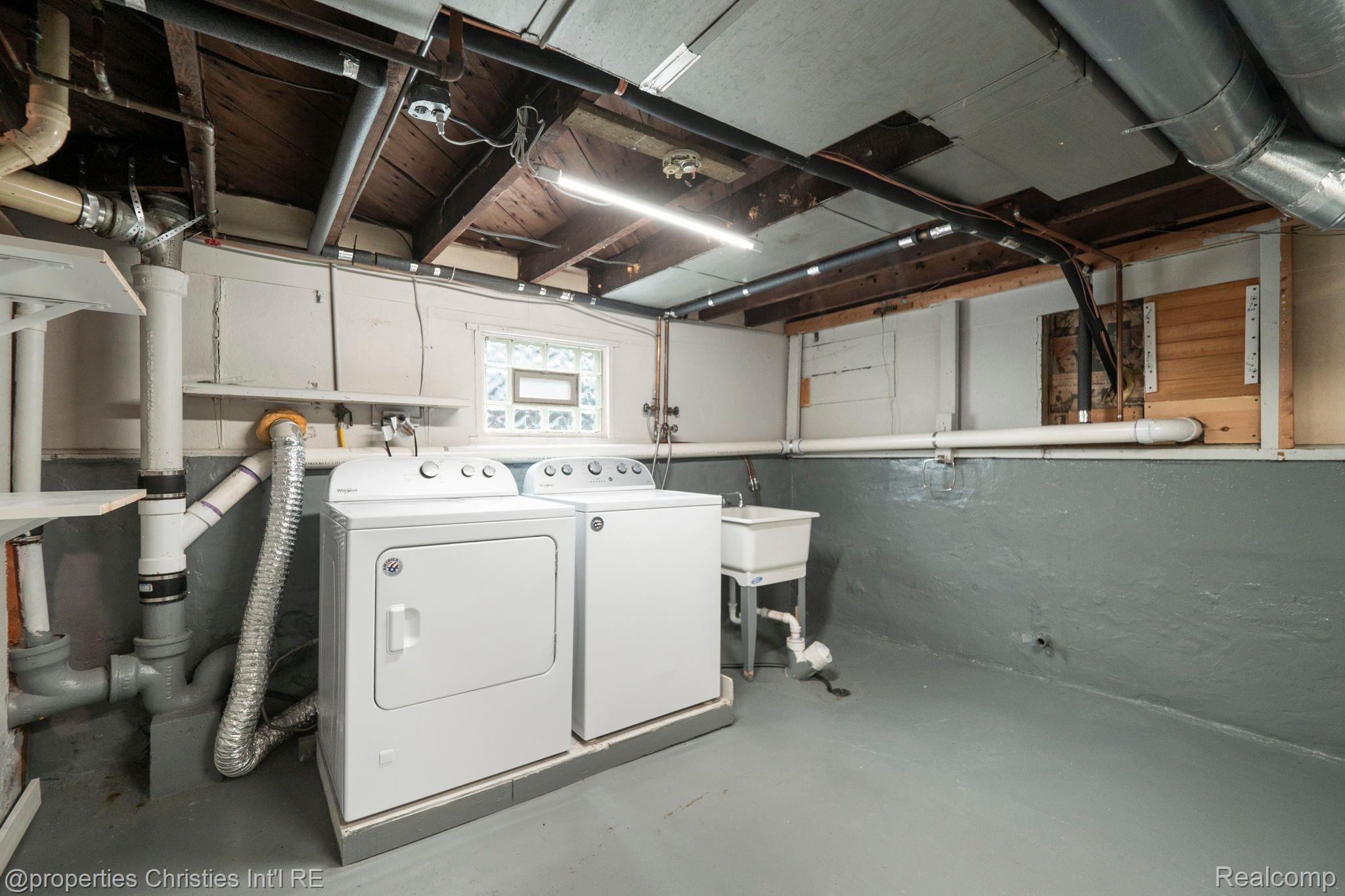 1006 ETOWAH Avenue