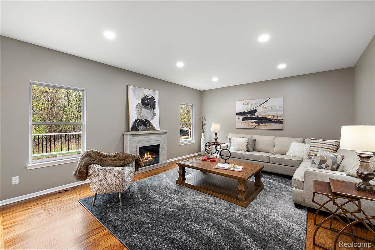 29816 TRAILWOOD Drive