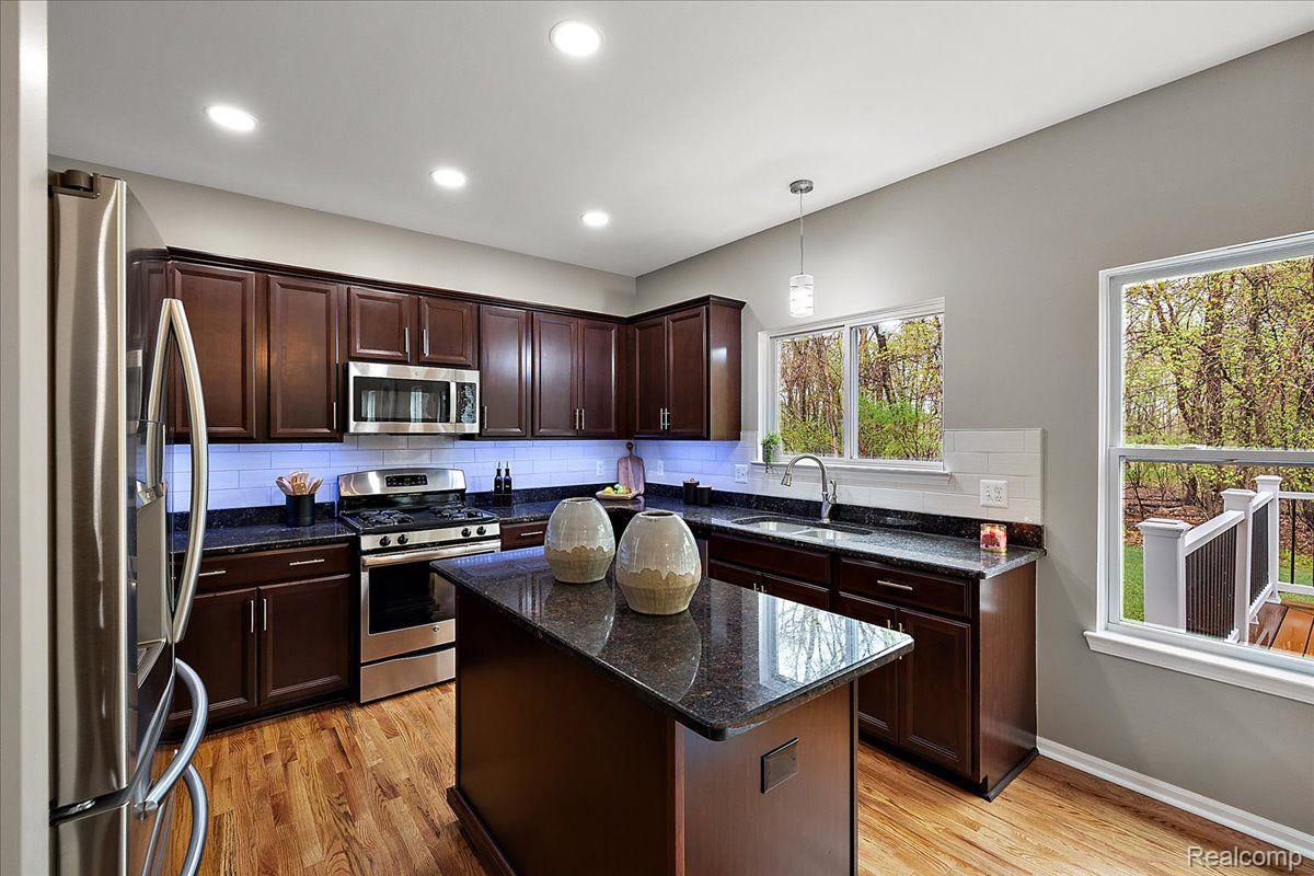 29816 TRAILWOOD Drive