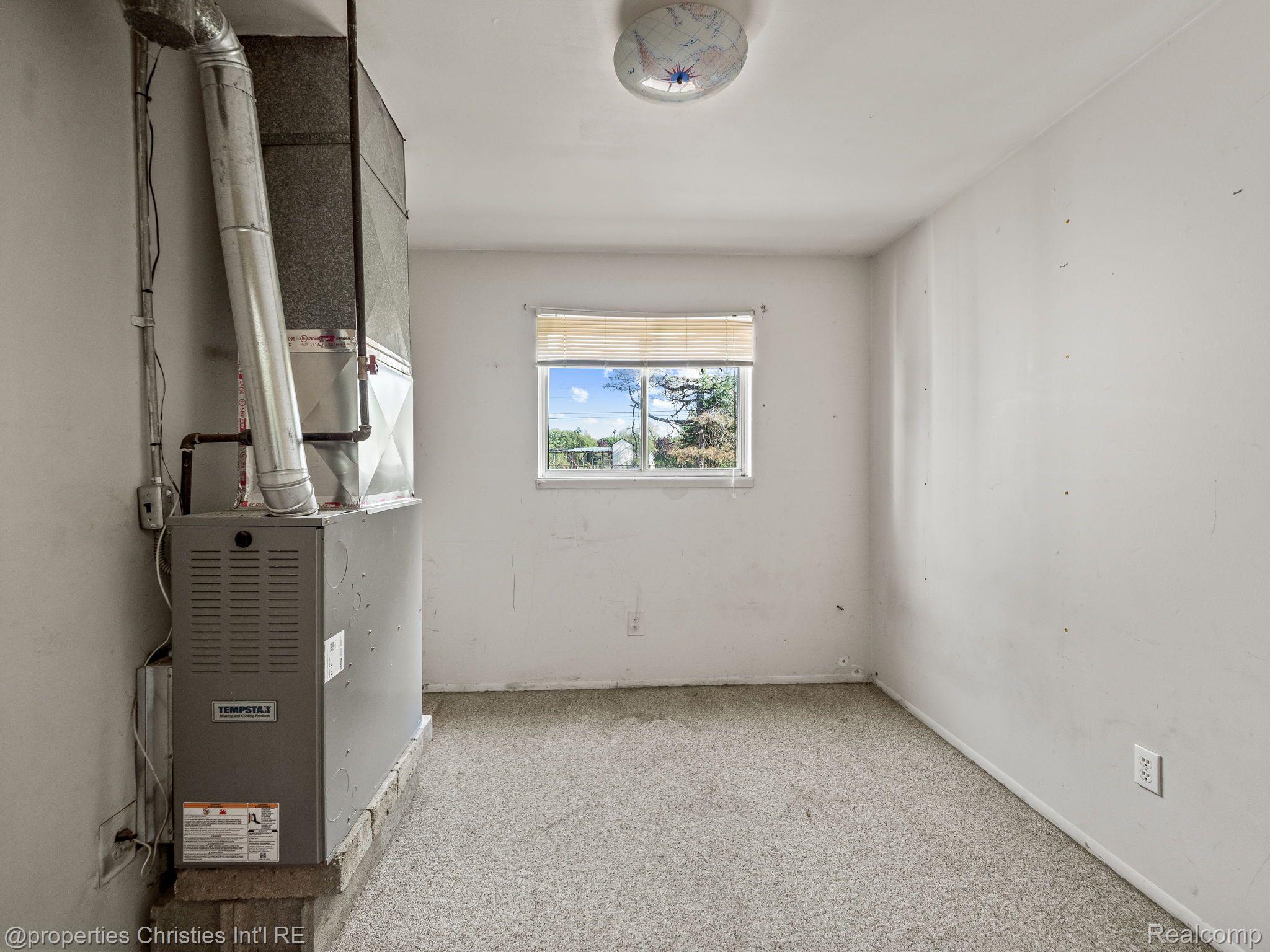 5348 BURGUNDY Drive