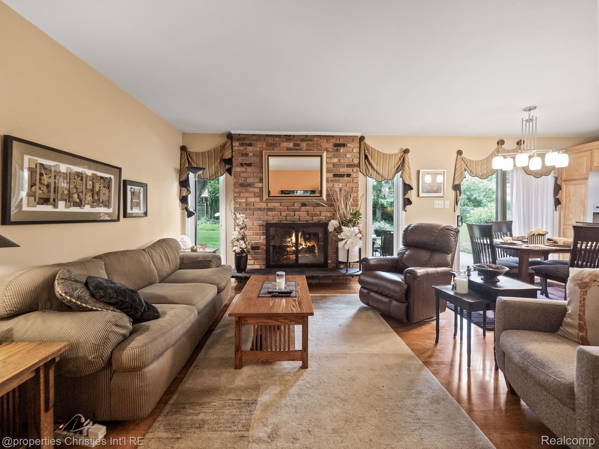 41642 Sycamore Drive