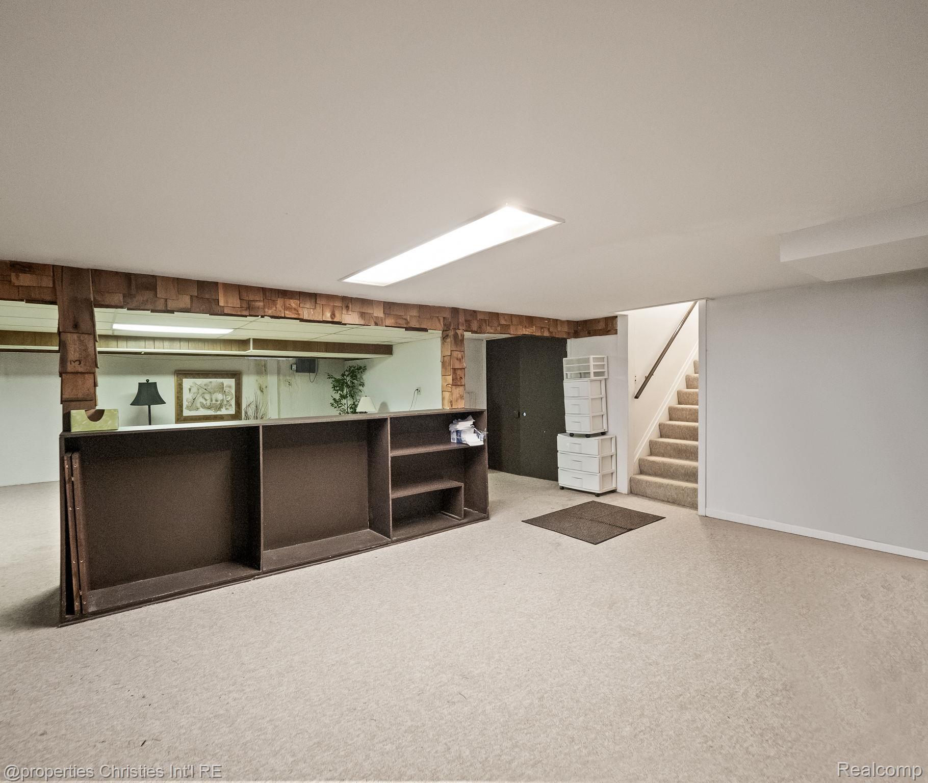 41642 Sycamore Drive