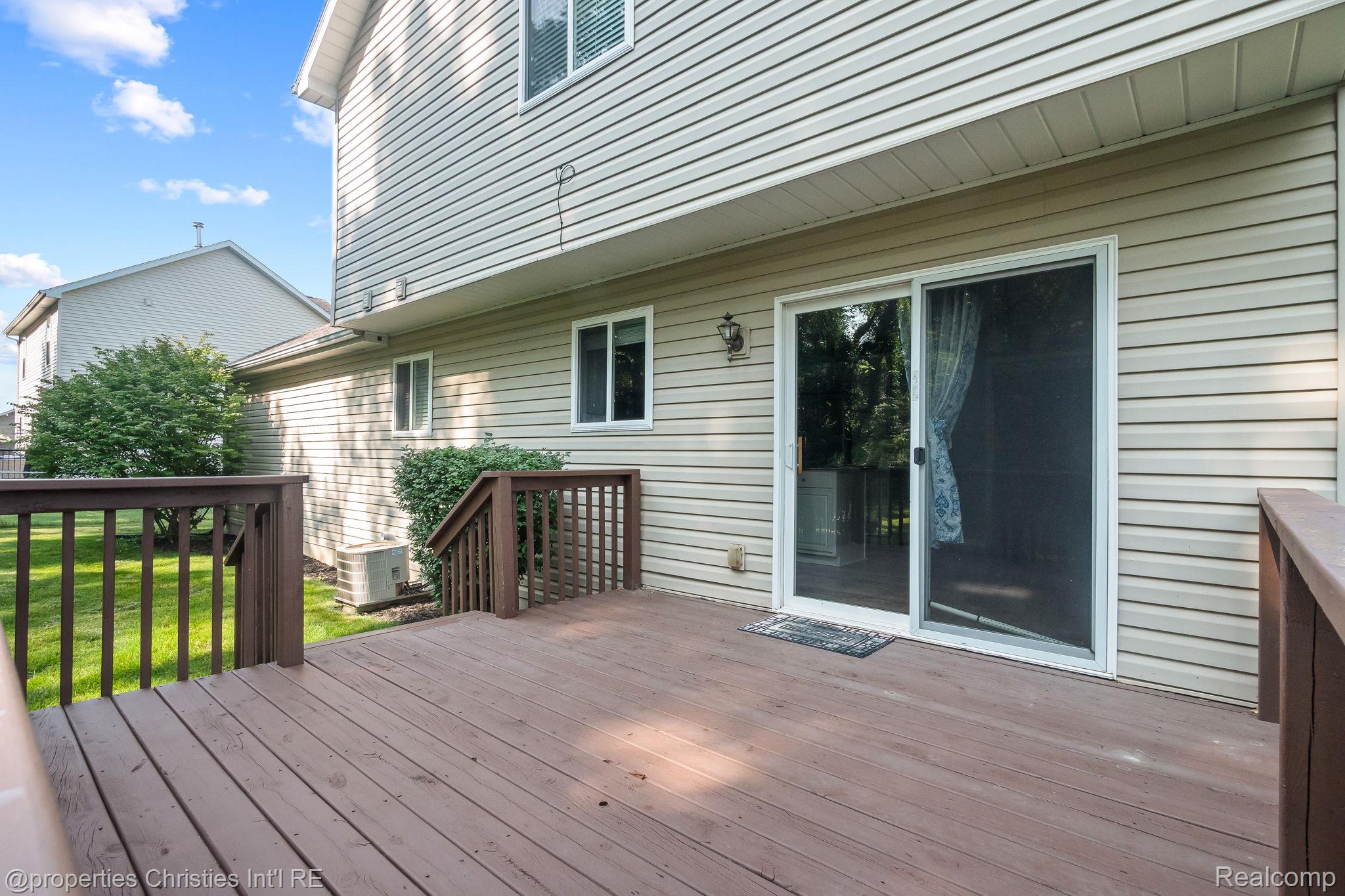 4936 Pine Hill Drive