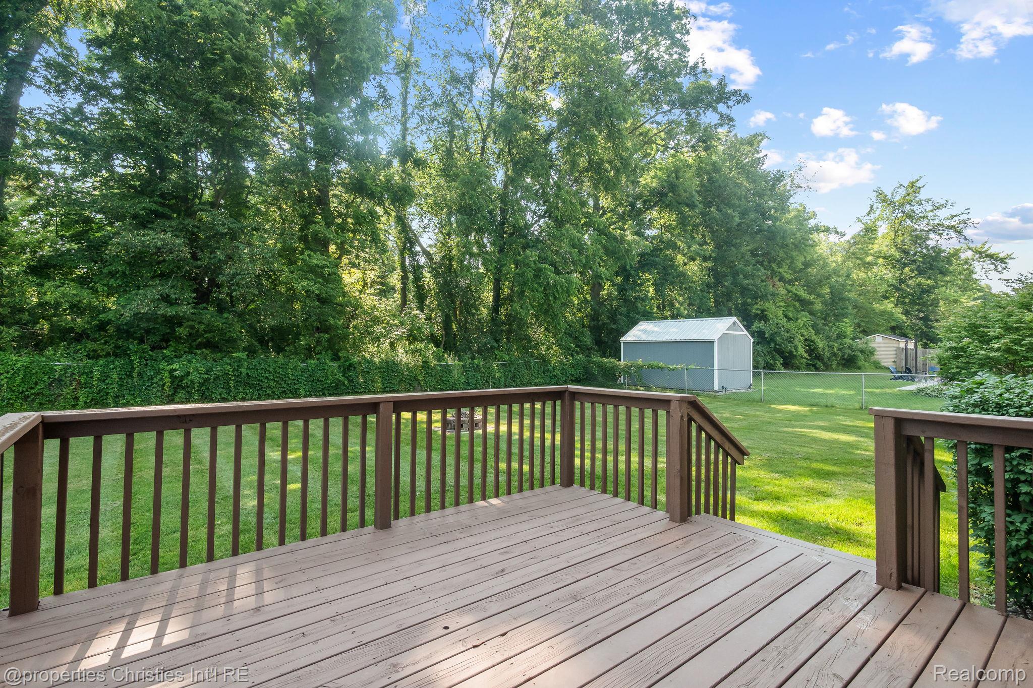 4936 Pine Hill Drive