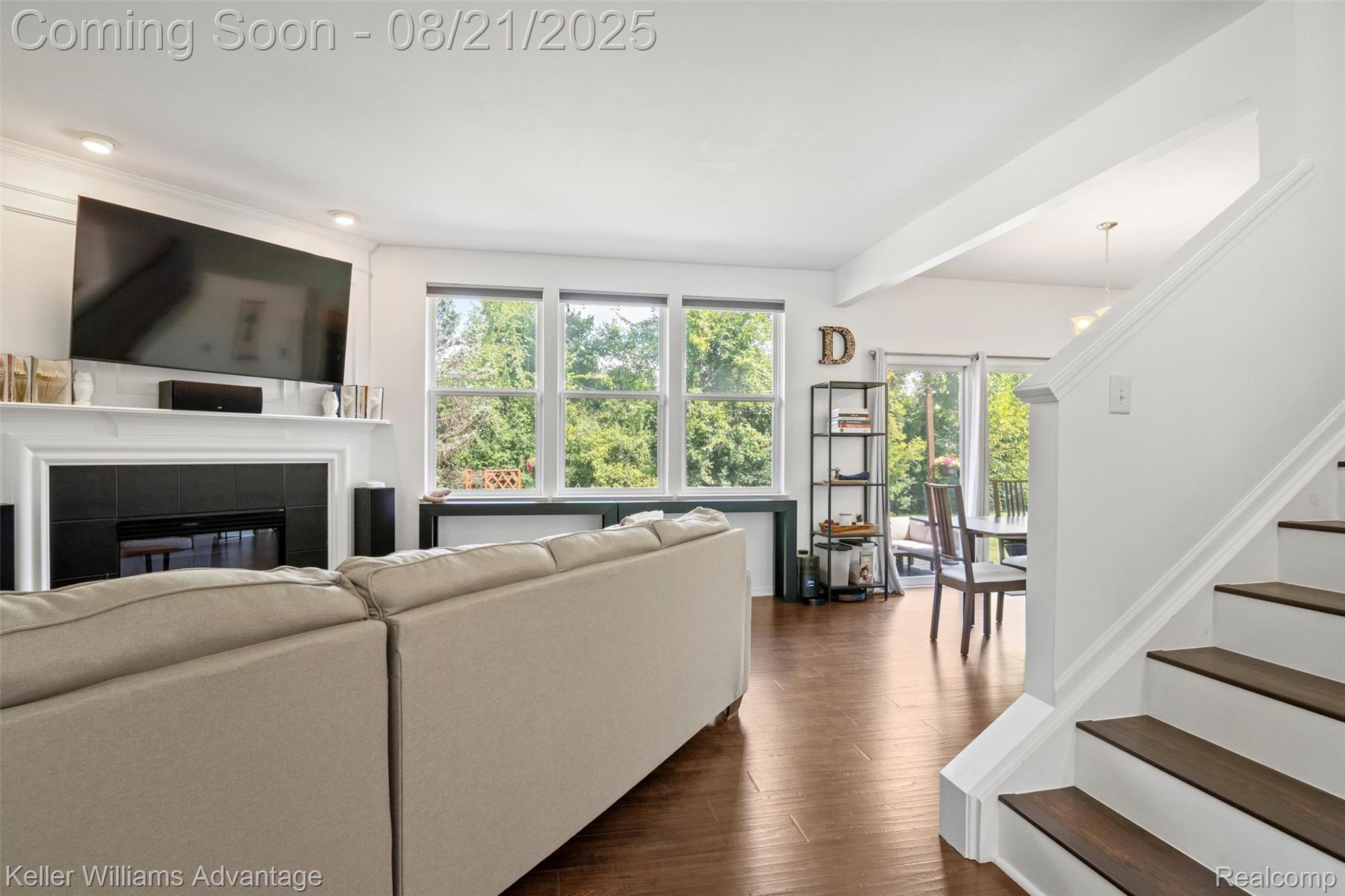 9731 Ravenshire Drive