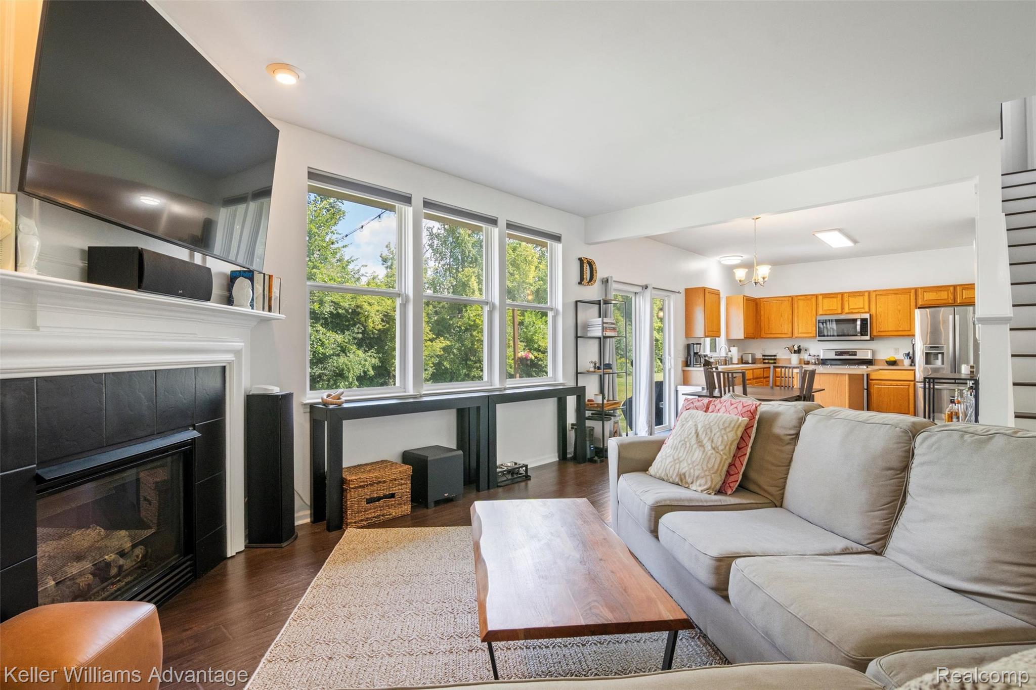 9731 Ravenshire Drive