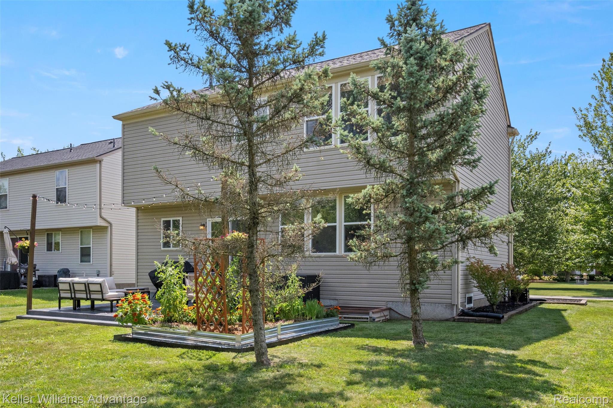 9731 Ravenshire Drive