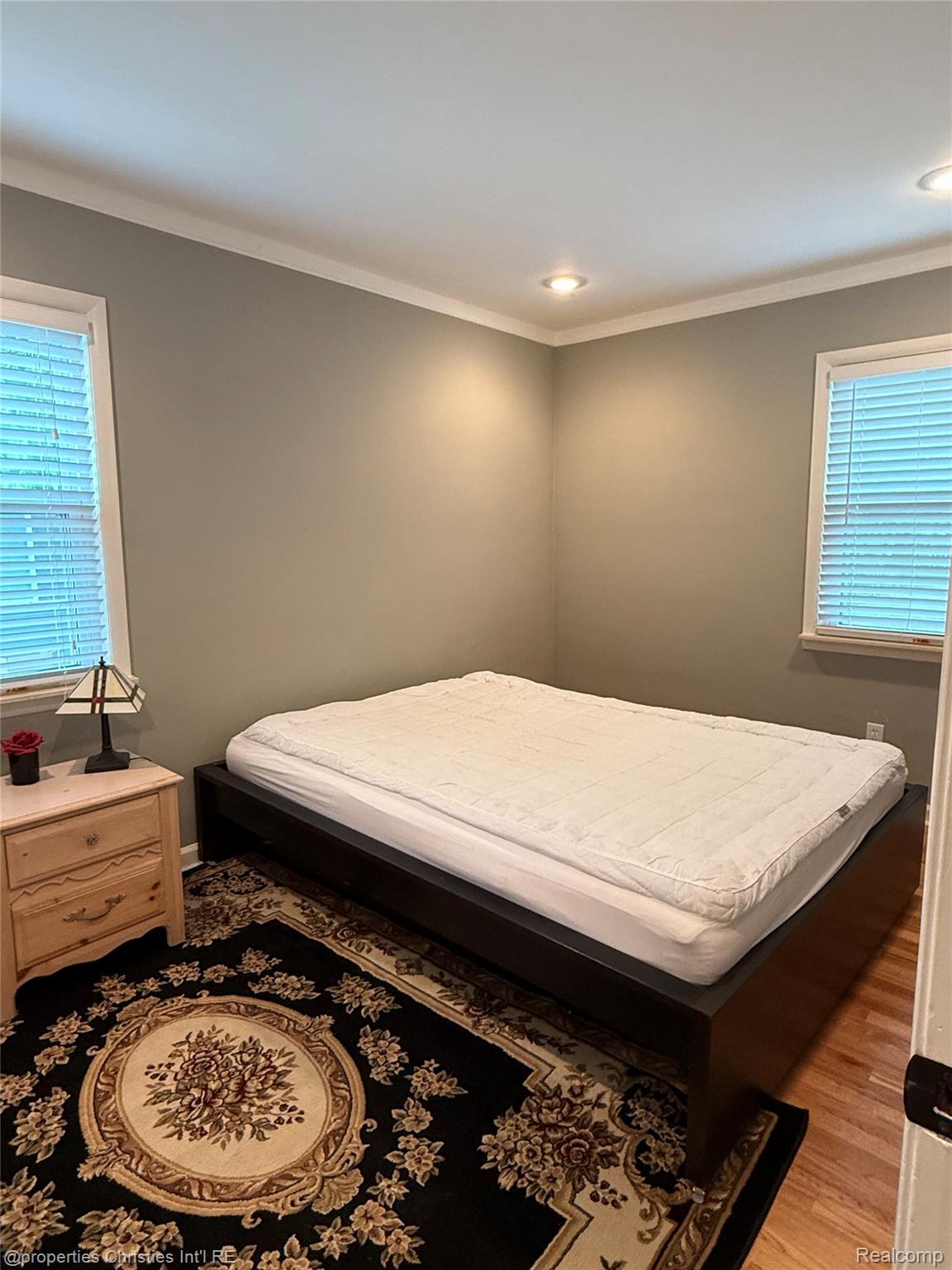 4003 Elmhurst Avenue