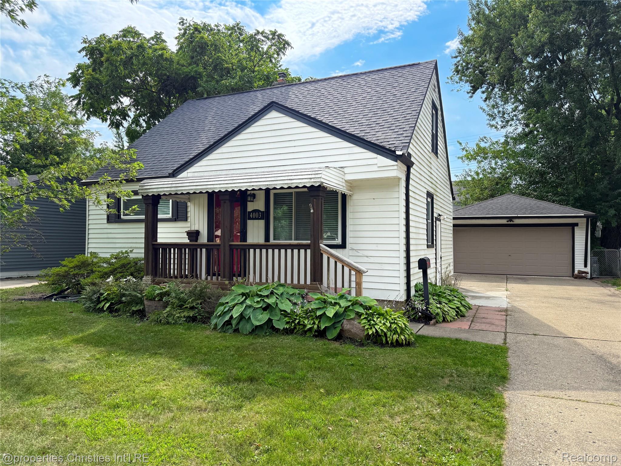 4003 Elmhurst Avenue