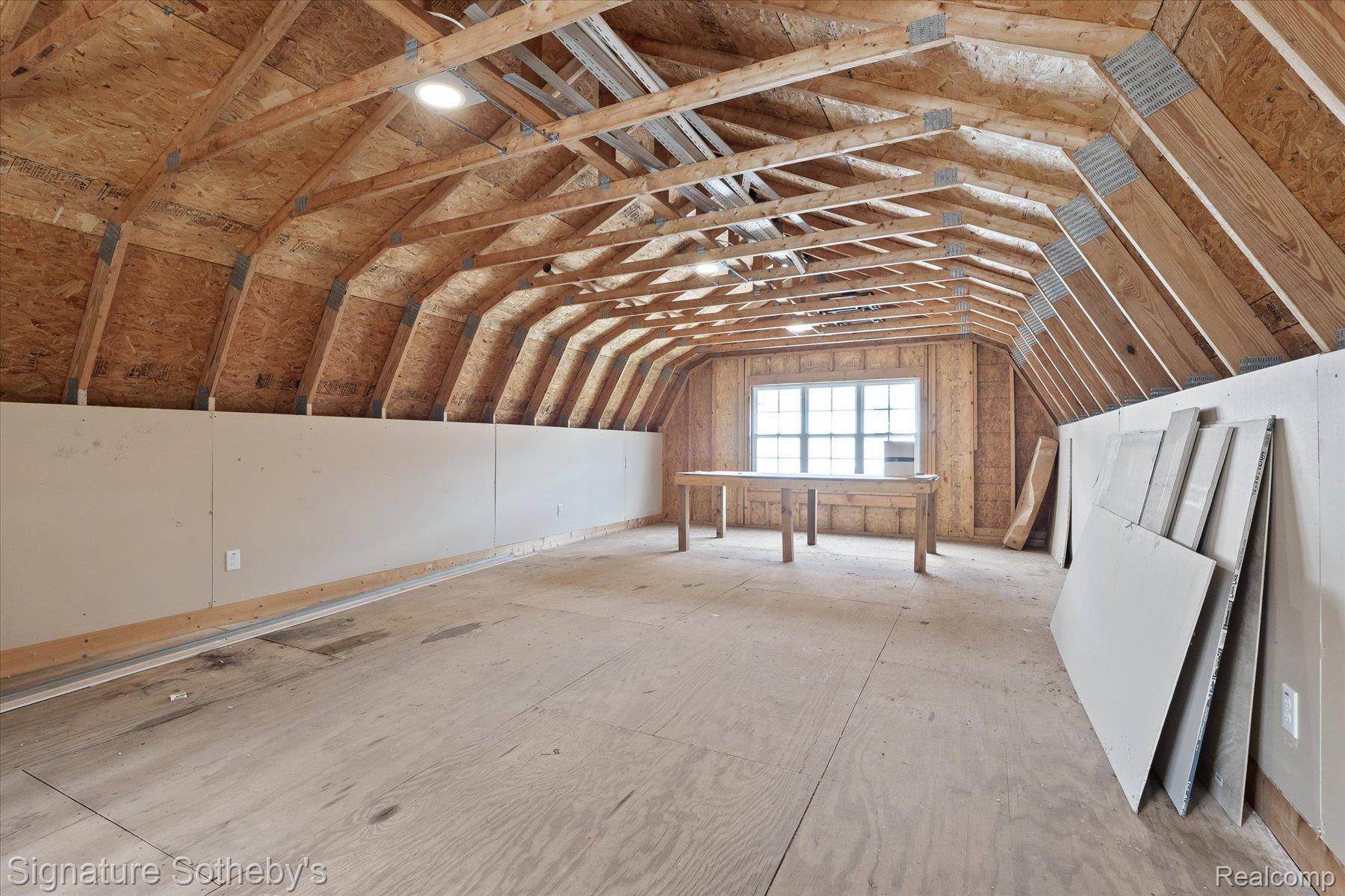 4235 Sheridan Drive