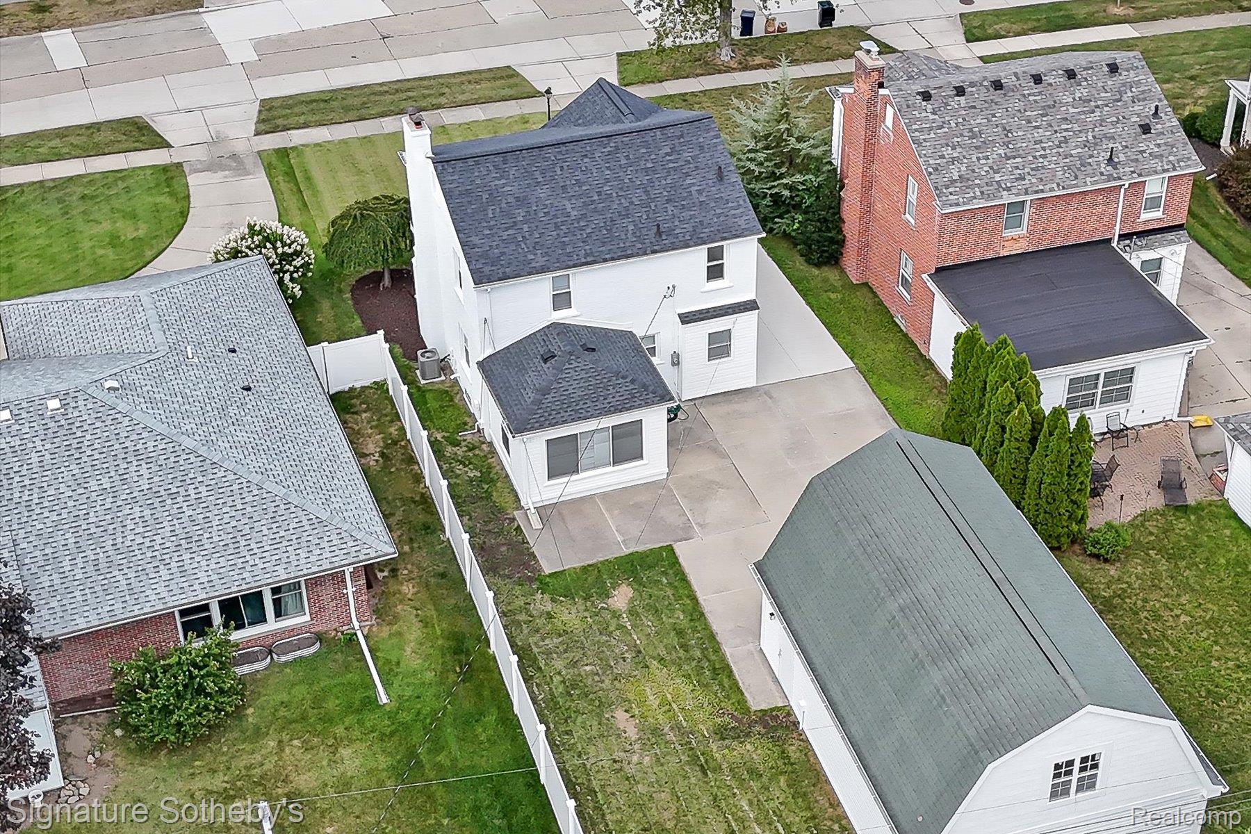 4235 Sheridan Drive