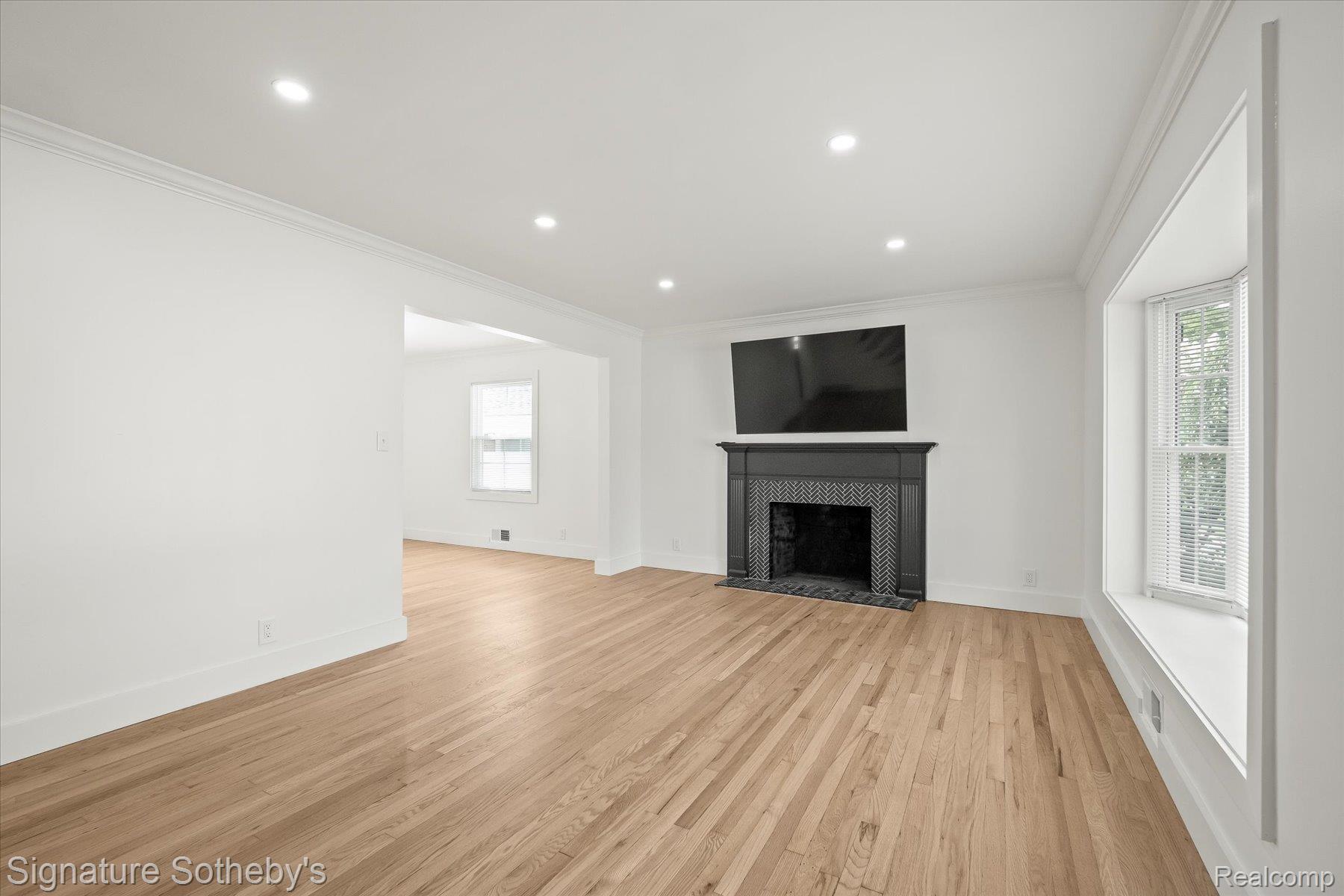 4235 Sheridan Drive